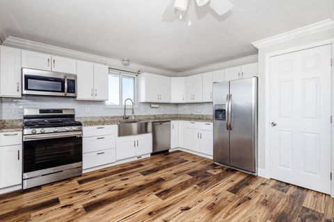 Tiny photo for 3320 NORTH PLAIN CITY RD W, Plain City, UT 84404 (MLS # 2126439)