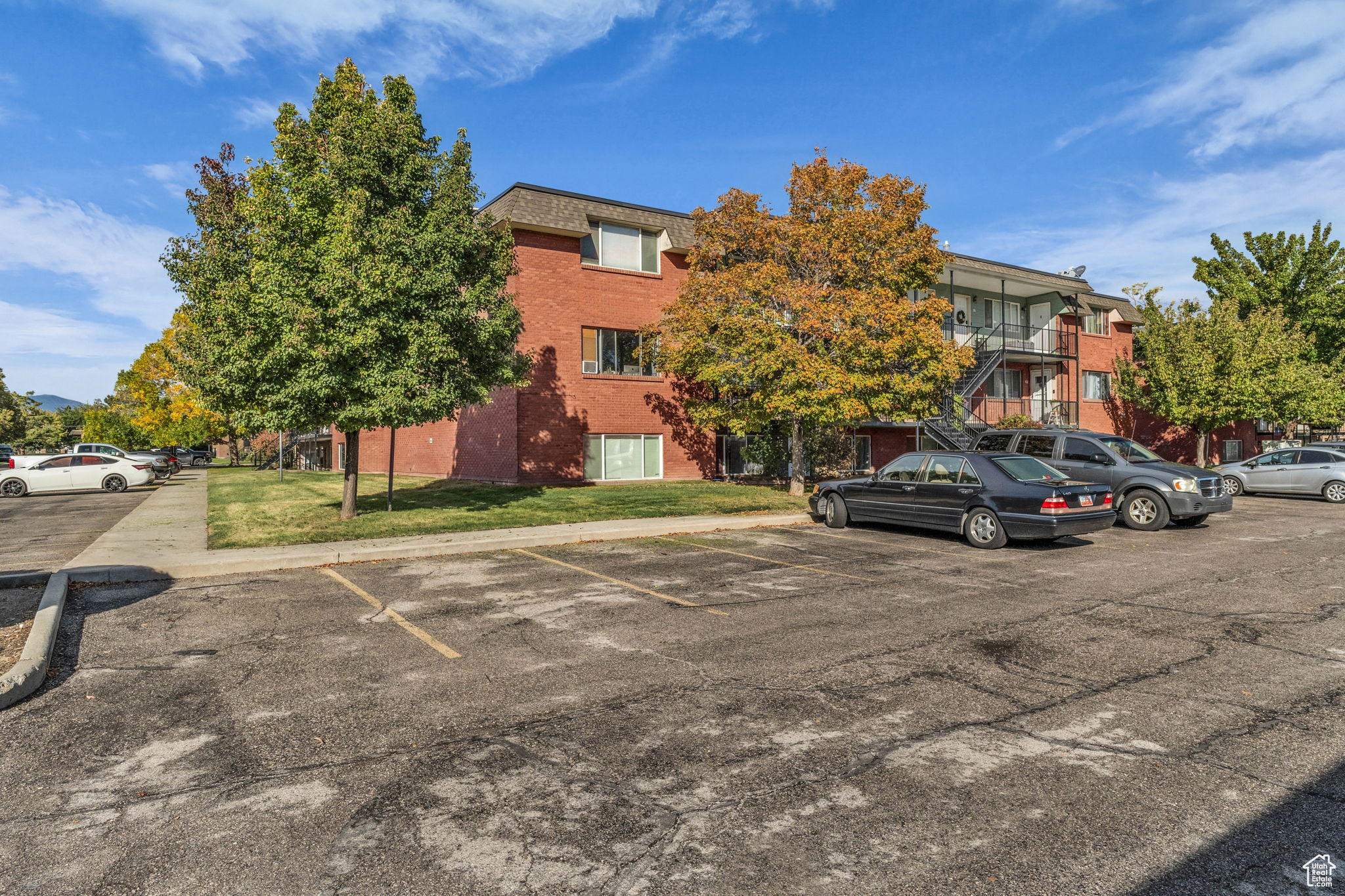 WESTGLEN VILLAGE - Residential