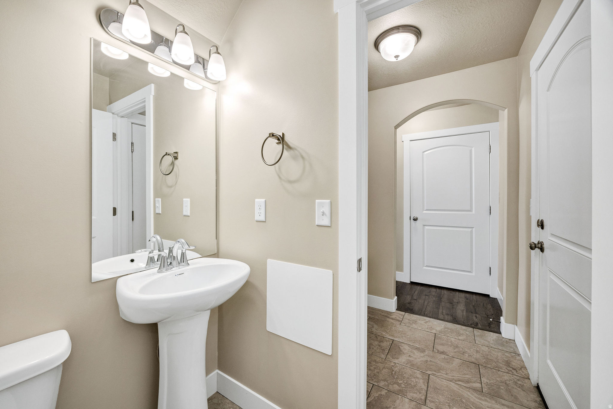 GREEN CANYON - Residential