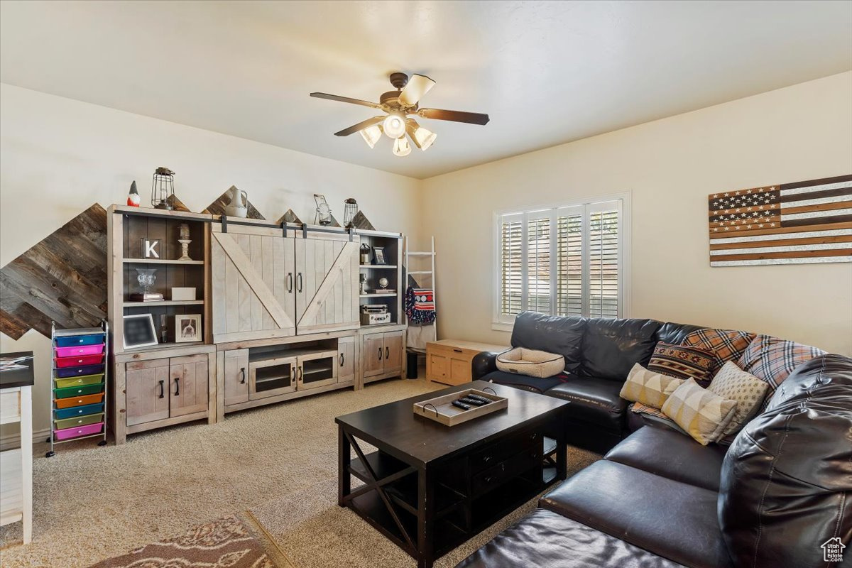 VIANSA VILLAS PUD - Residential