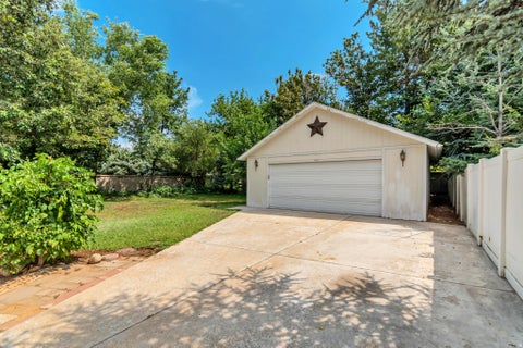 Tiny photo for 9495 S PINEDALE CIR, Sandy, UT 84092 (MLS # 2178209)