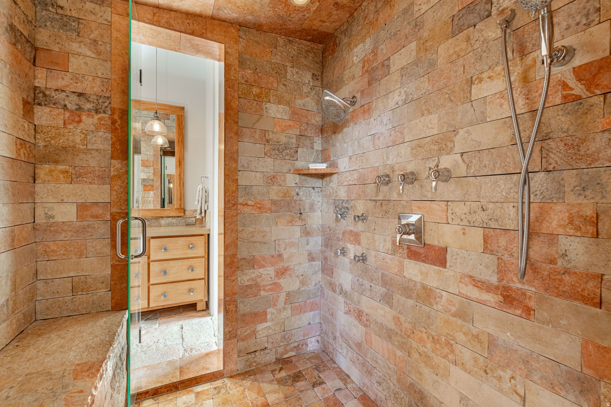 NORTHBRIDGE ESTATES PH 2 - Residential