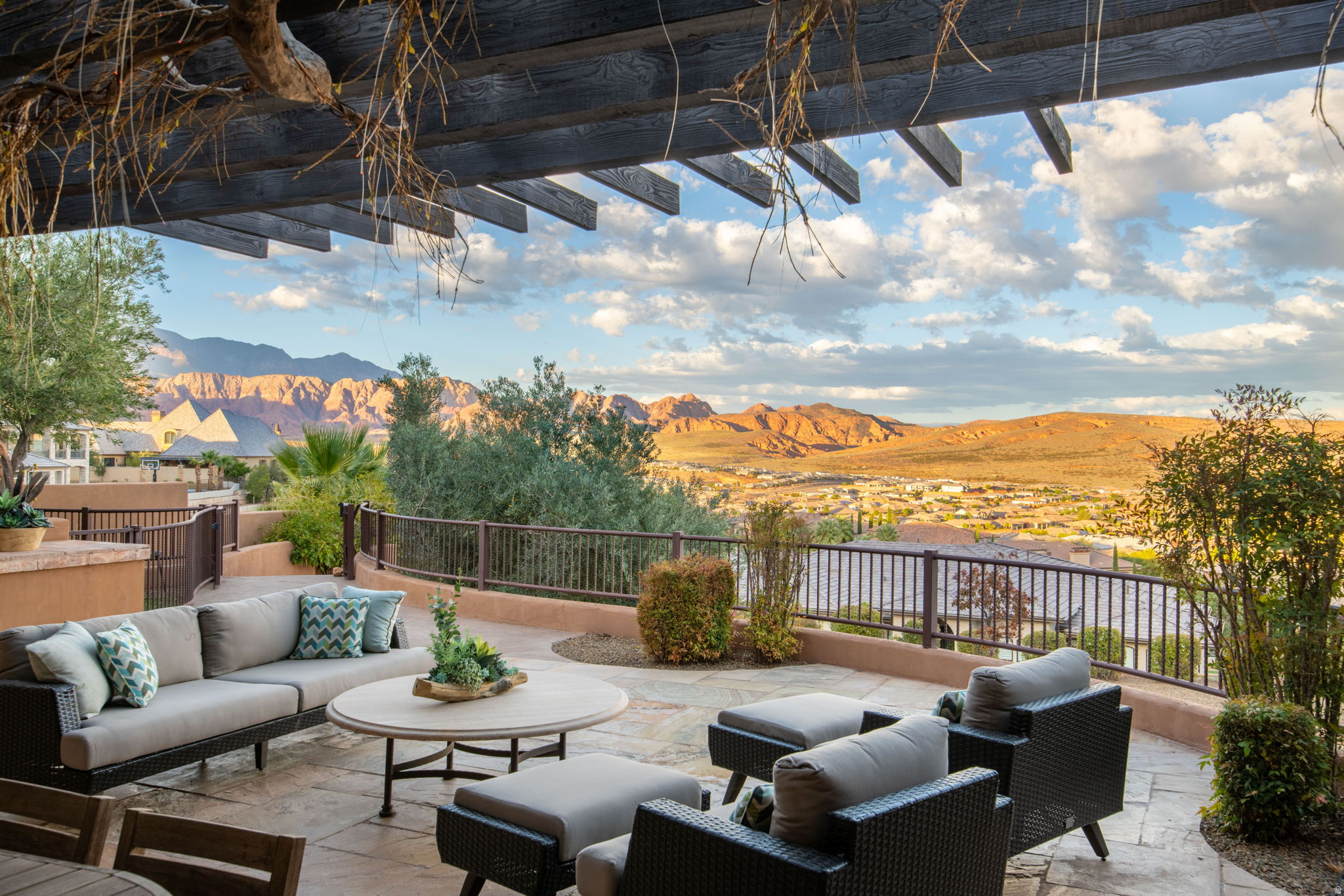 NORTHBRIDGE ESTATES PH 2 - Residential