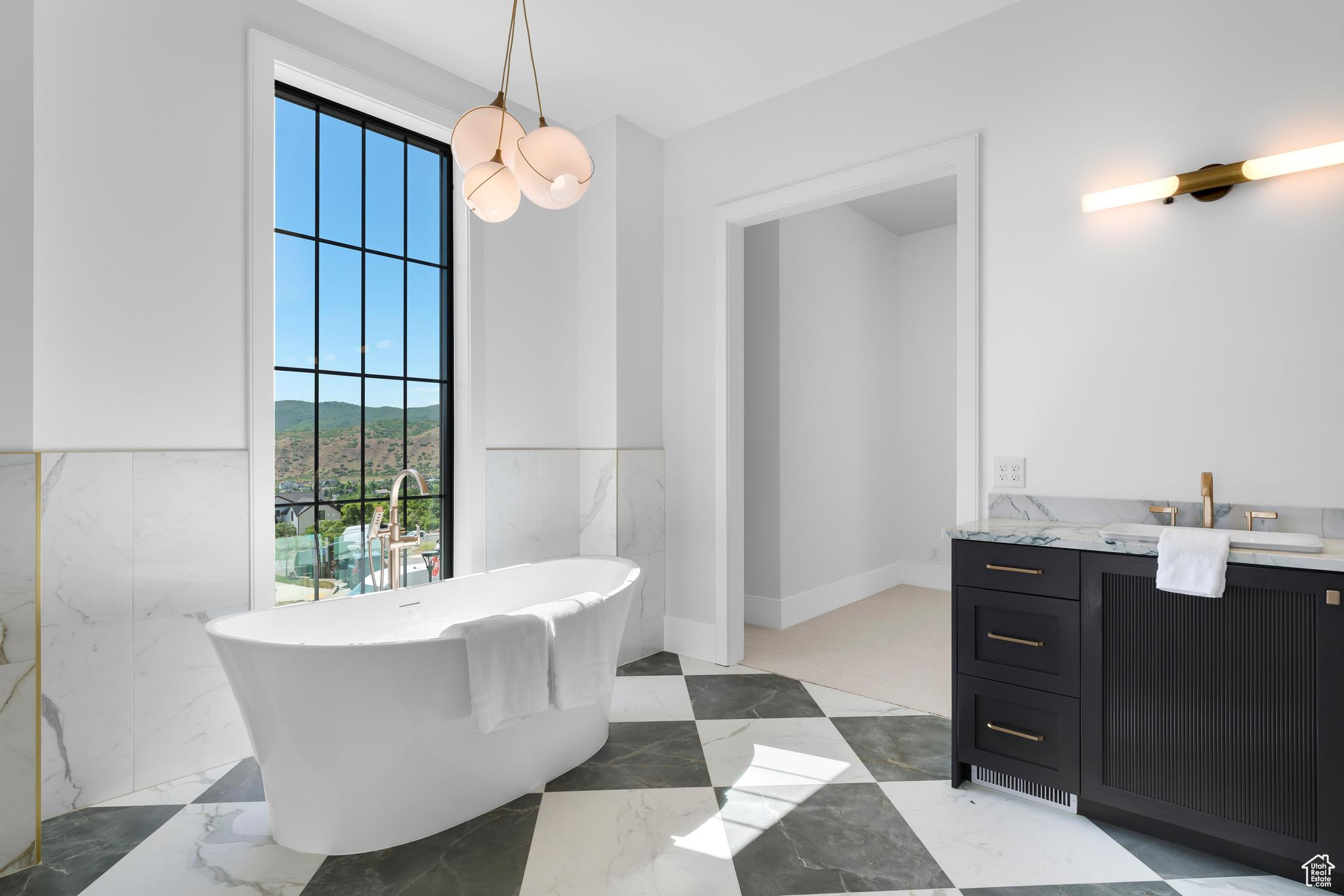 BOX ELDER - Residential