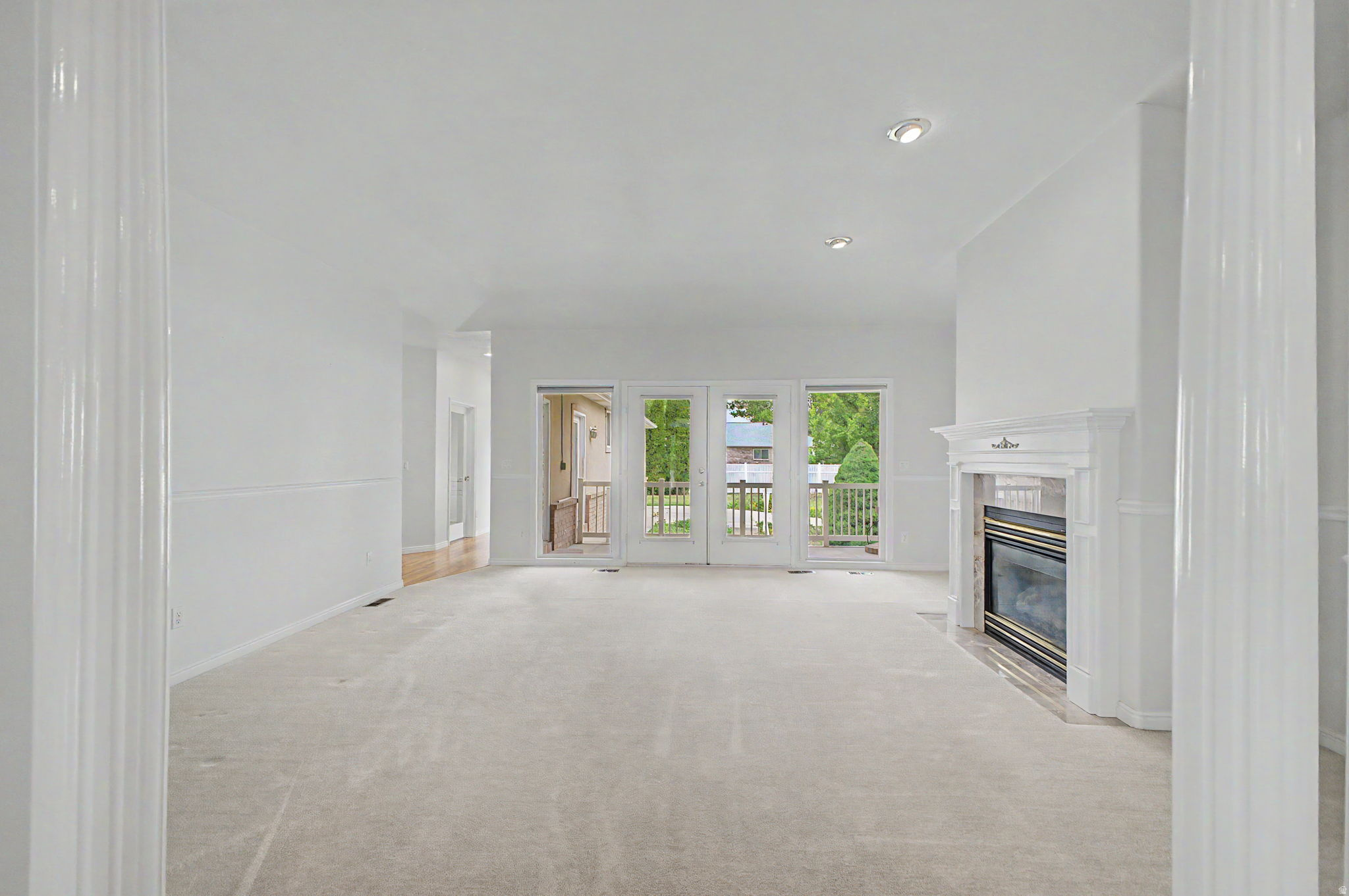 COUNTRY WEST - Residential