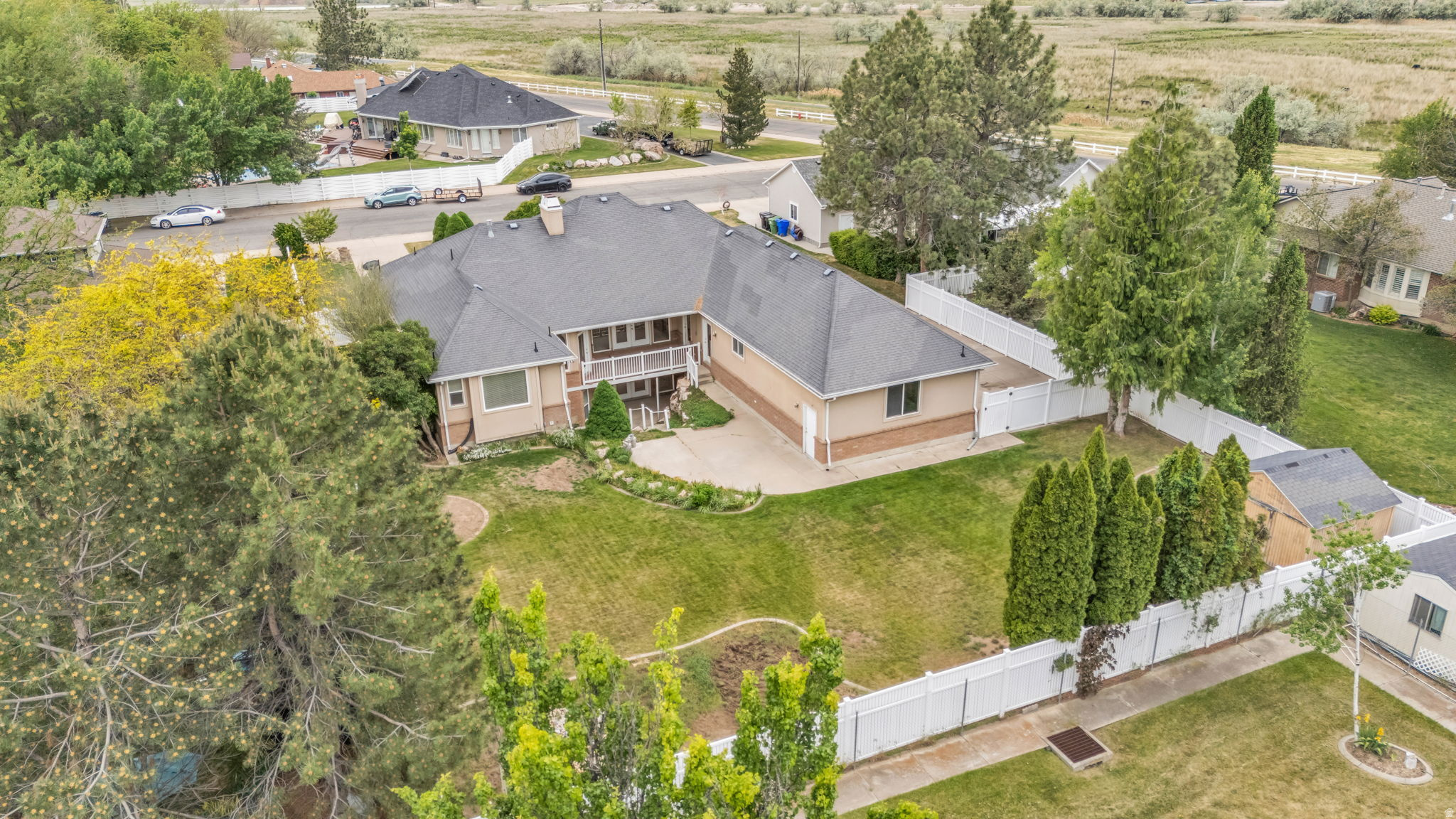 COUNTRY WEST - Residential