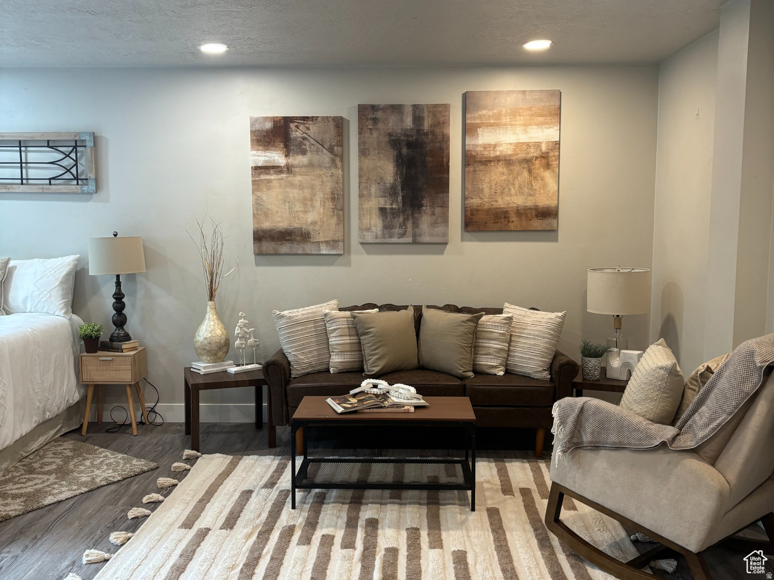 UNIVERSITY HEIGHTS - Residential