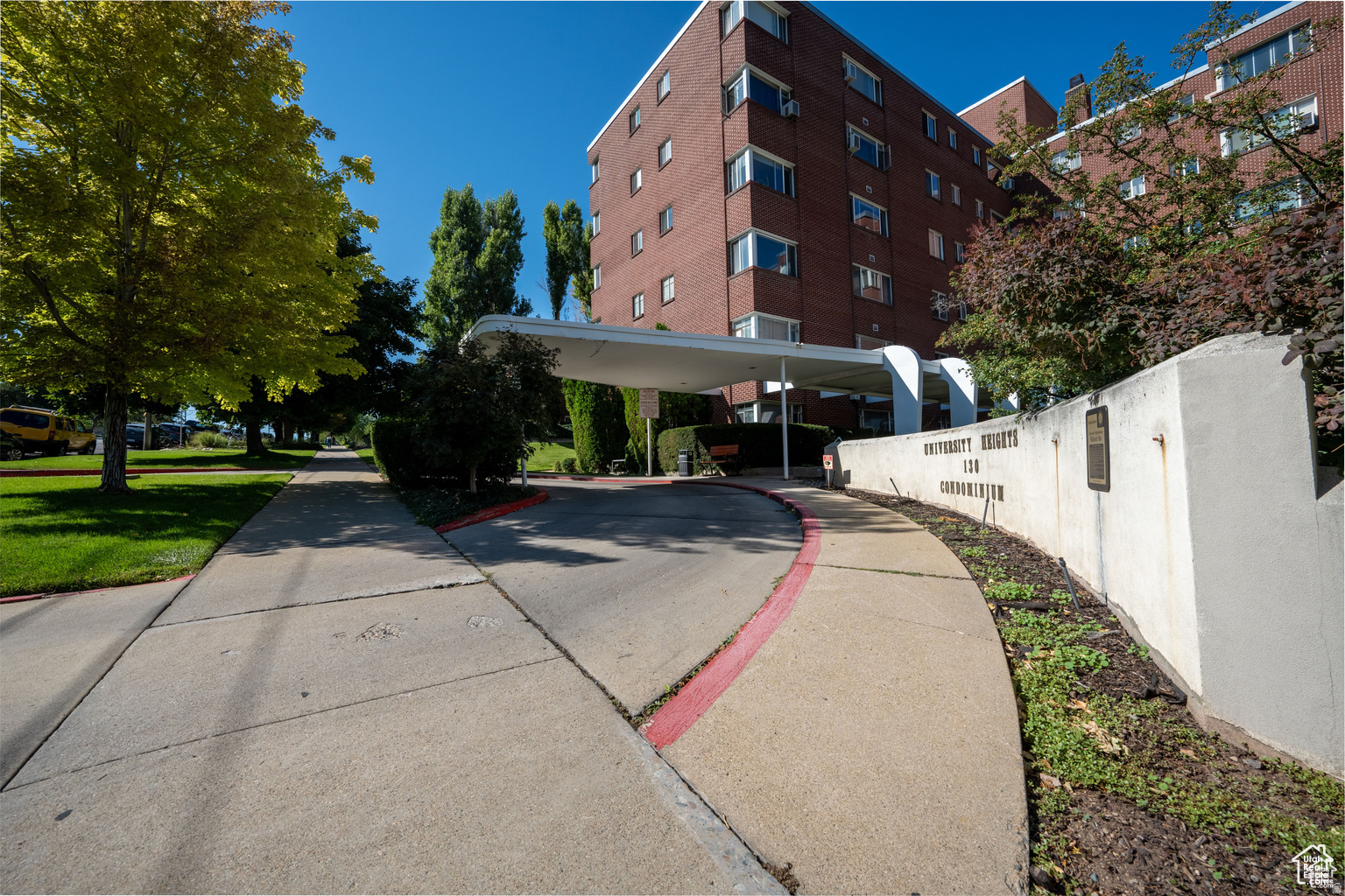 UNIVERSITY HEIGHTS - Residential