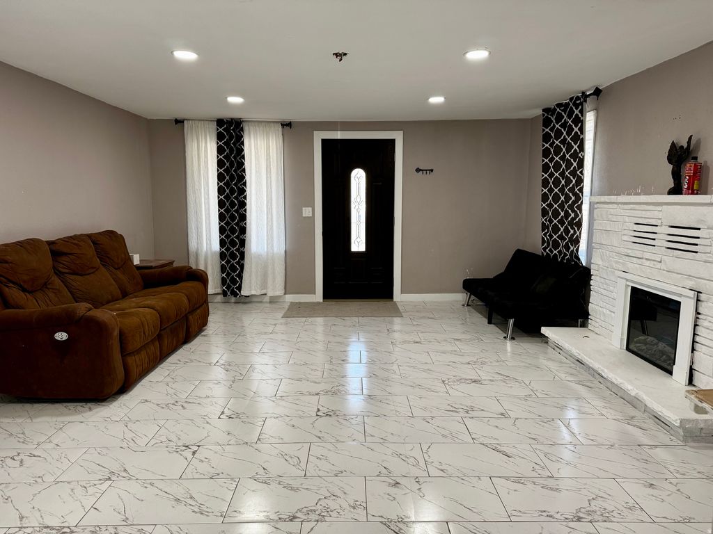 Photo of 341 W 100 S, Delta, UT 84624 (MLS # 2138357)