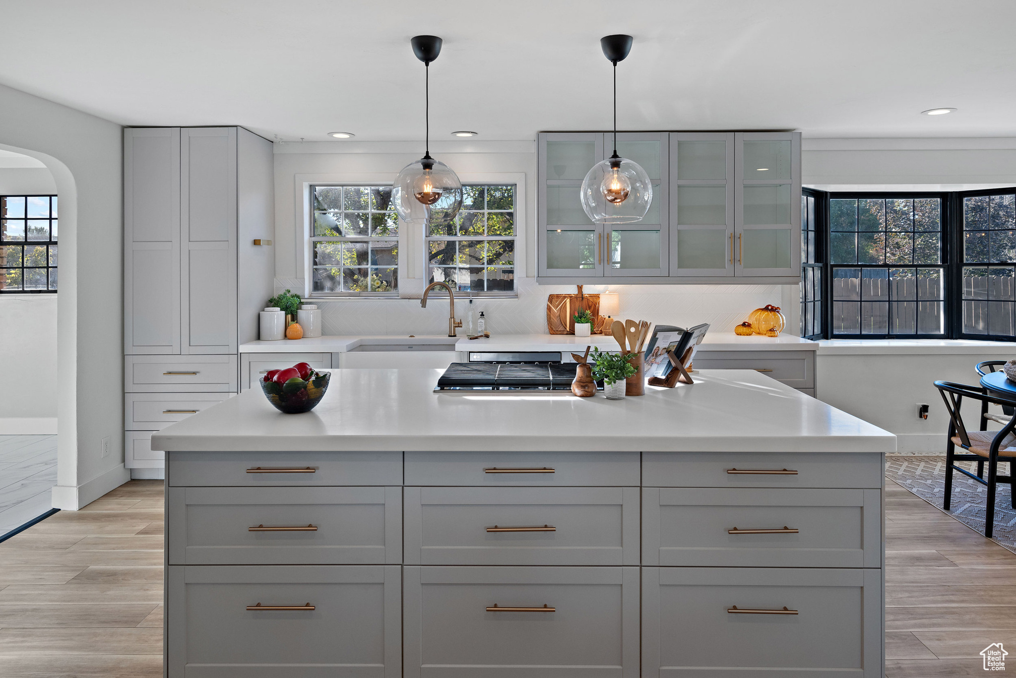 CASCADE ACRES - Residential
