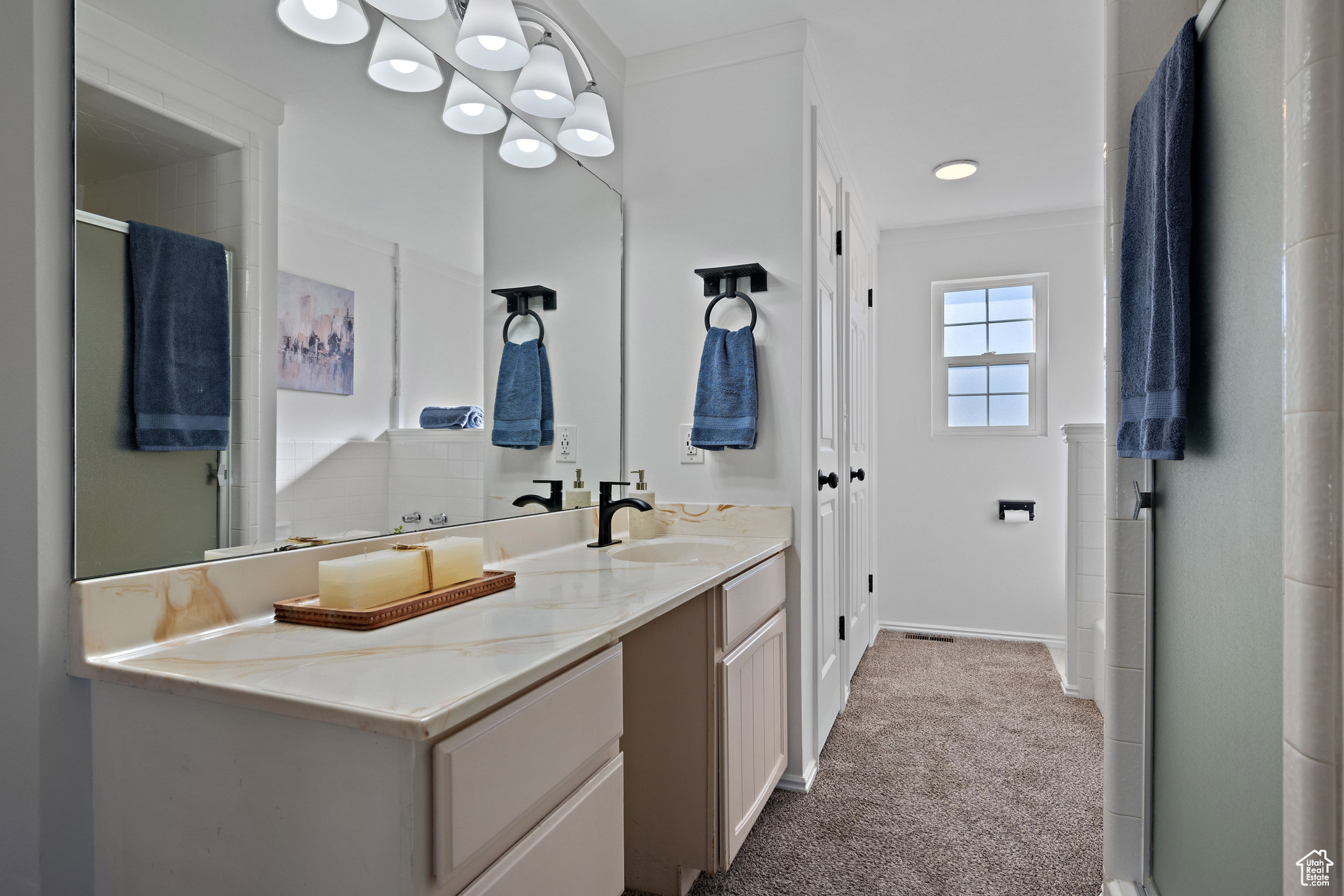 CASCADE ACRES - Residential