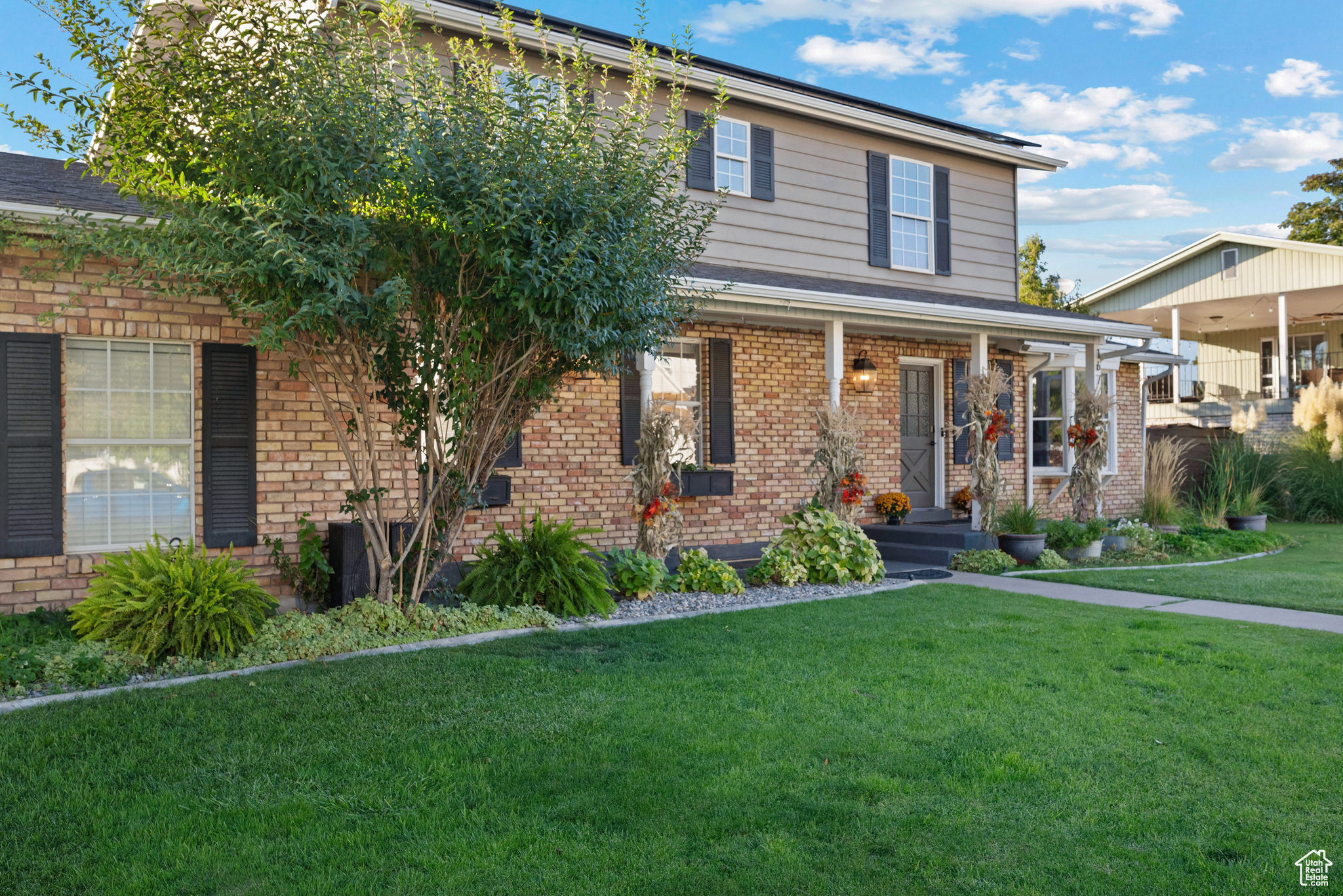 CASCADE ACRES - Residential