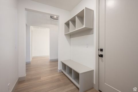 Tiny photo for 1579 HORIZON PKWY N #124, Washington, UT 84780 (MLS # 2115180)