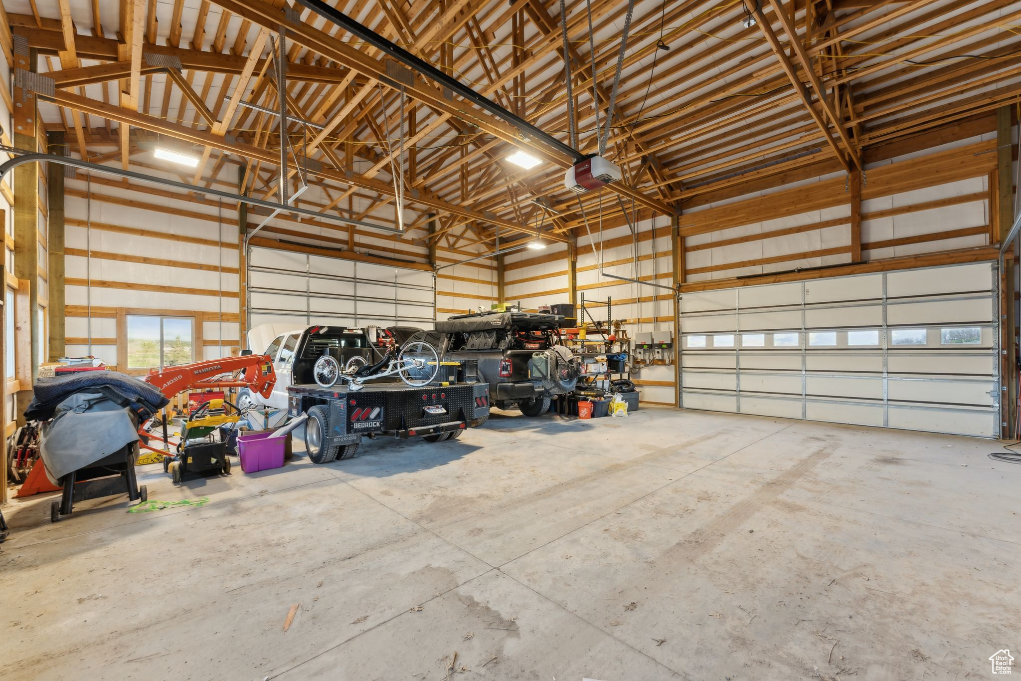 SILVER CREEK ESTATES - Residential