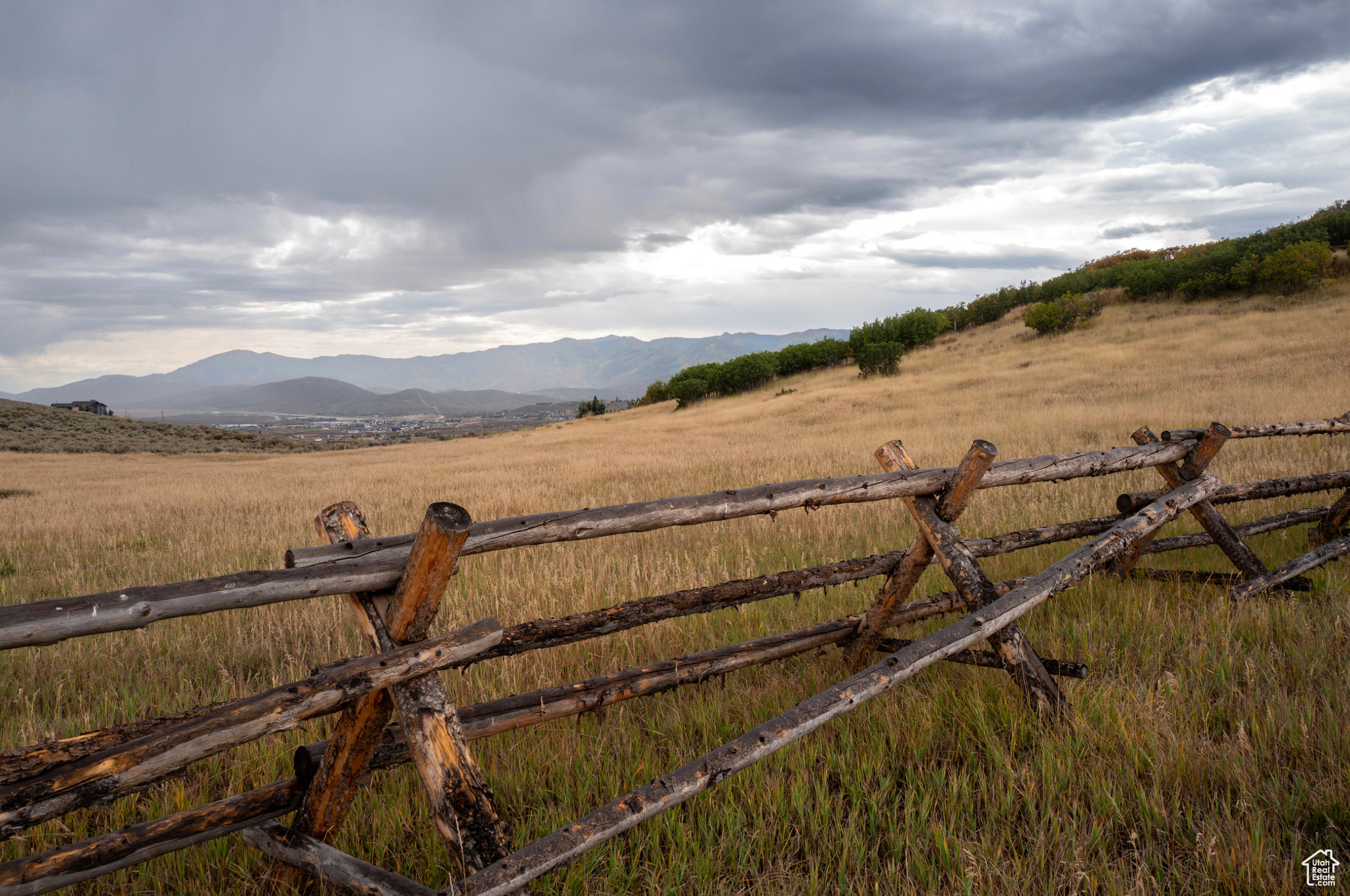 SILVER CREEK ESTATES - Residential