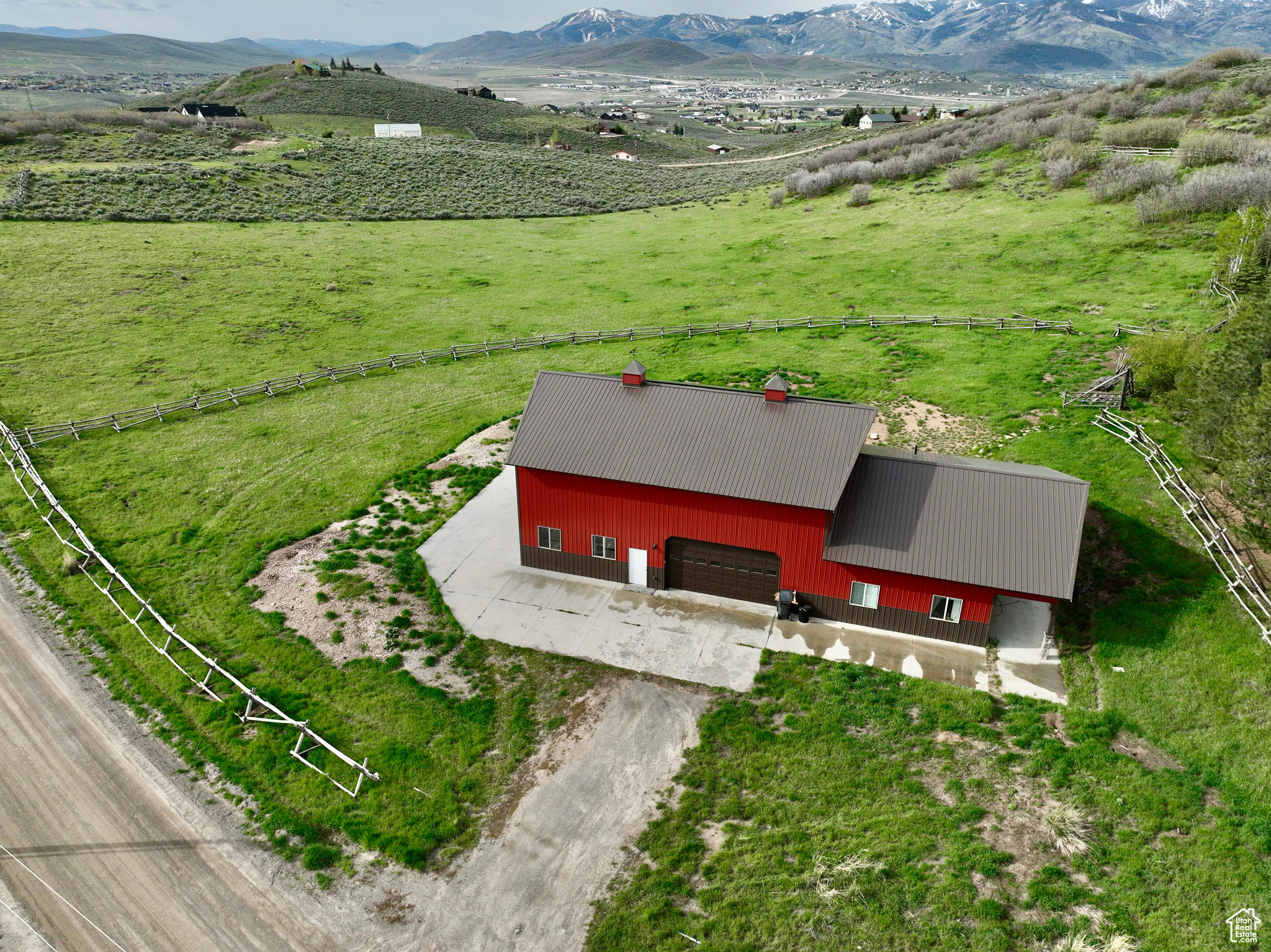 SILVER CREEK ESTATES - Residential