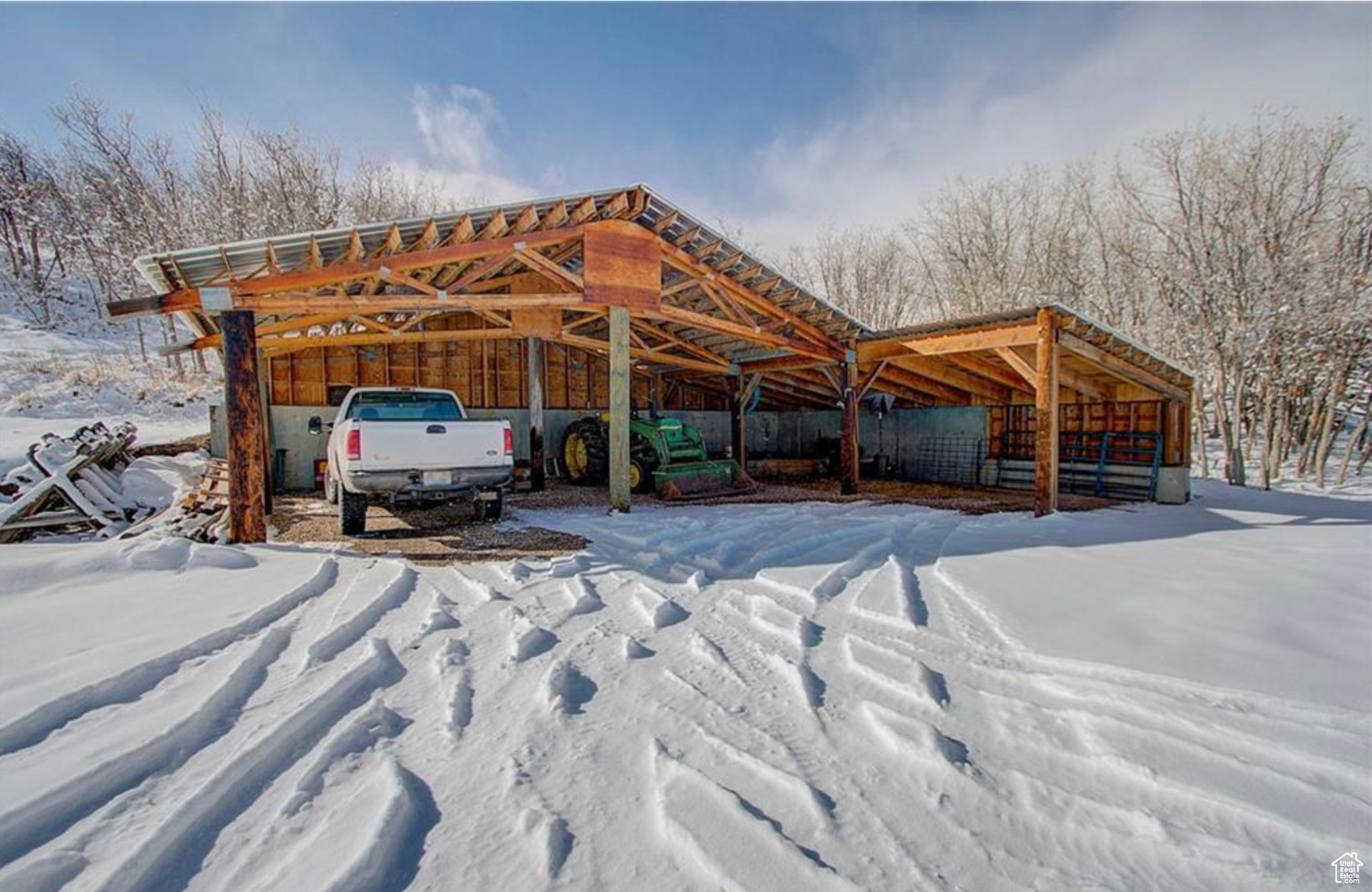 SILVER CREEK ESTATES - Residential