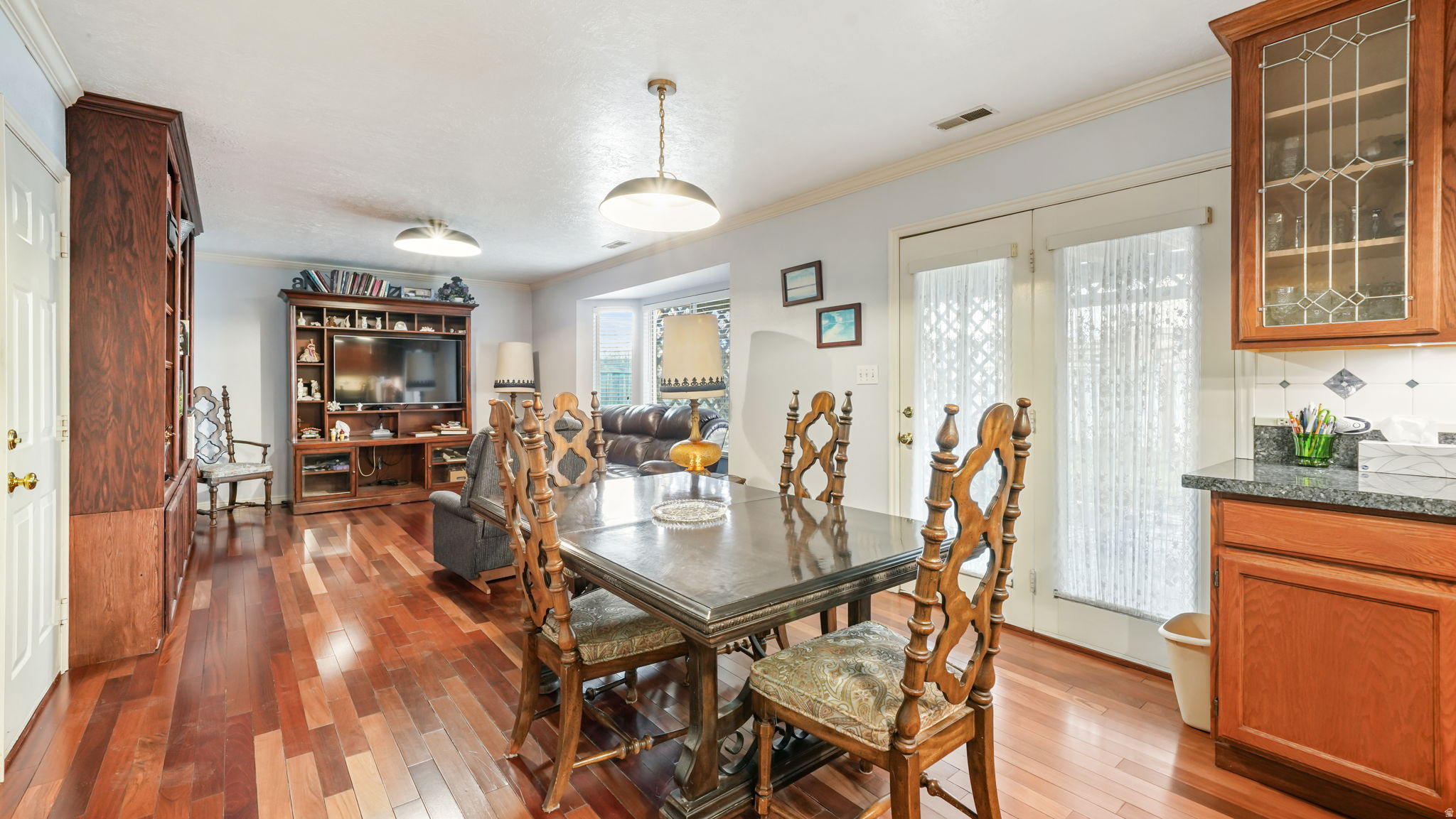 MADSEN MEADOWS - Residential