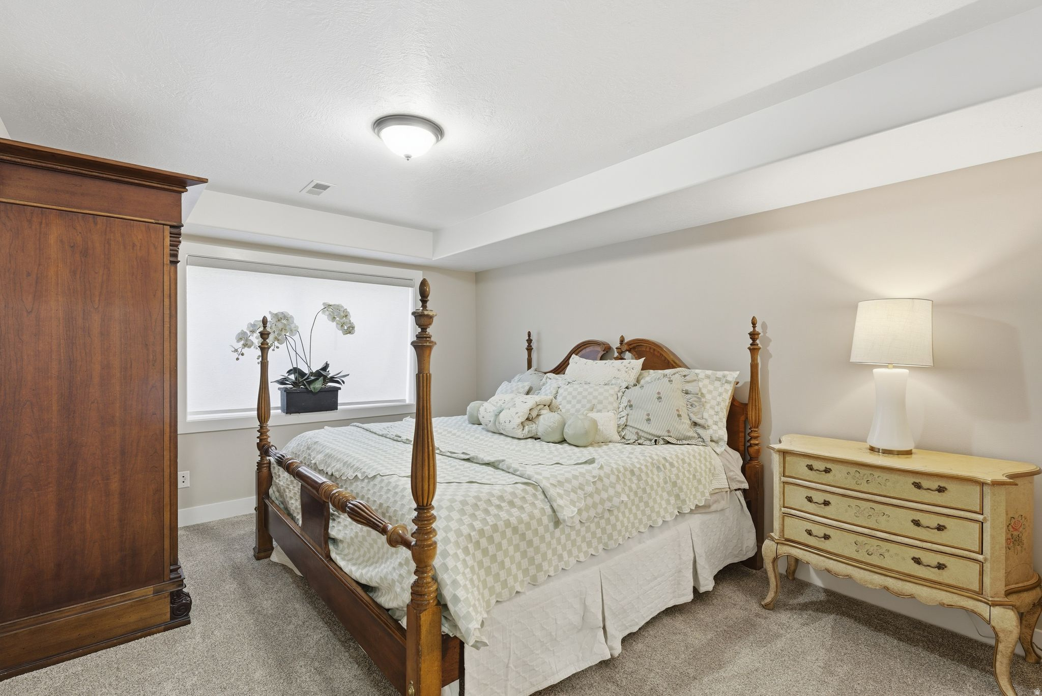 THE COTTAGES AT KIMBALLS LANE - Residential