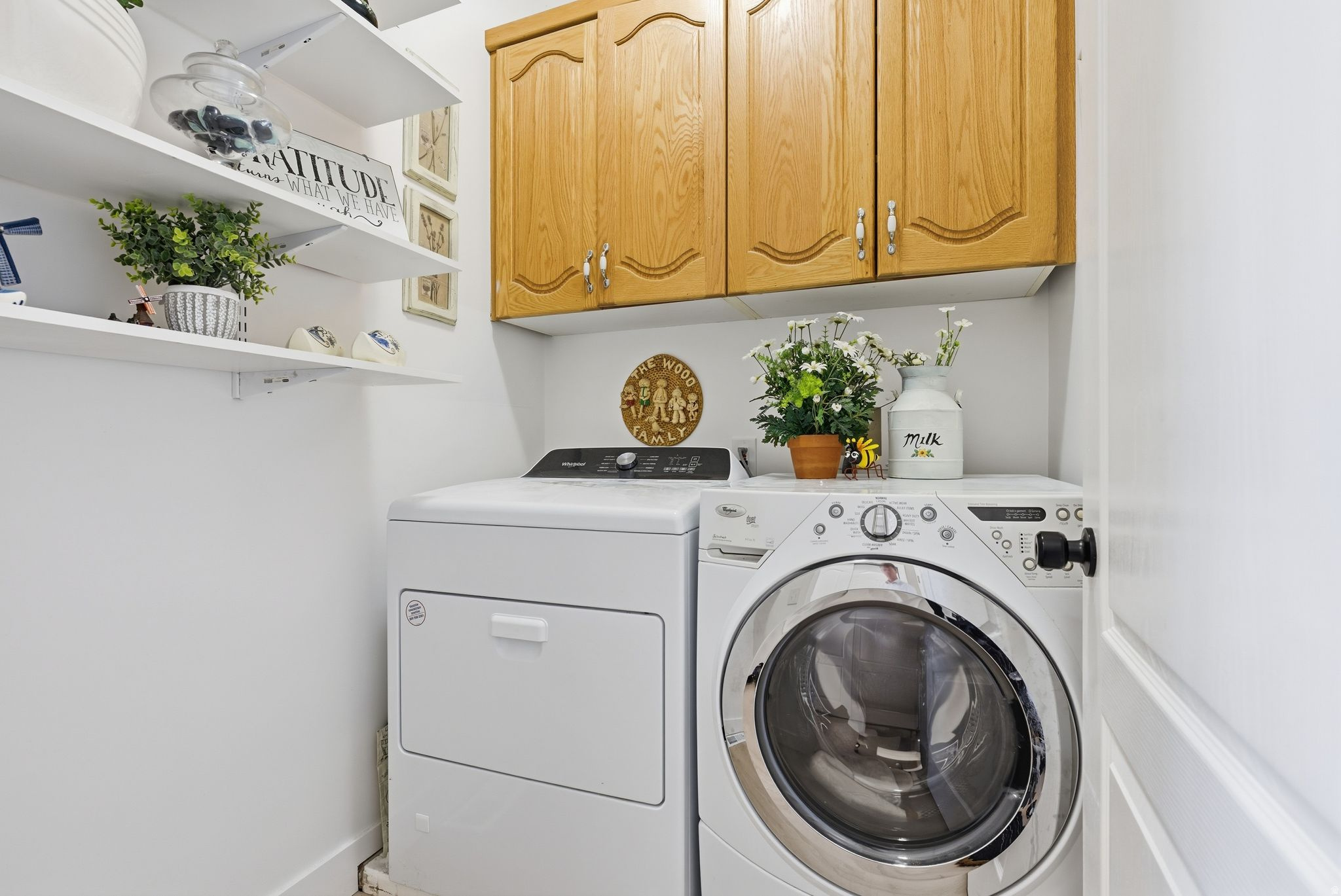 THE COTTAGES AT KIMBALLS LANE - Residential