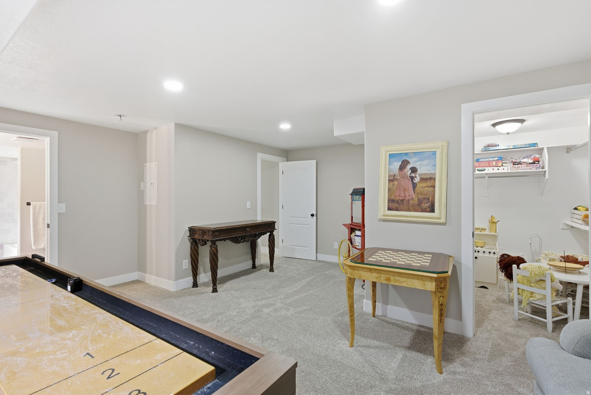 THE COTTAGES AT KIMBALLS LANE - Residential