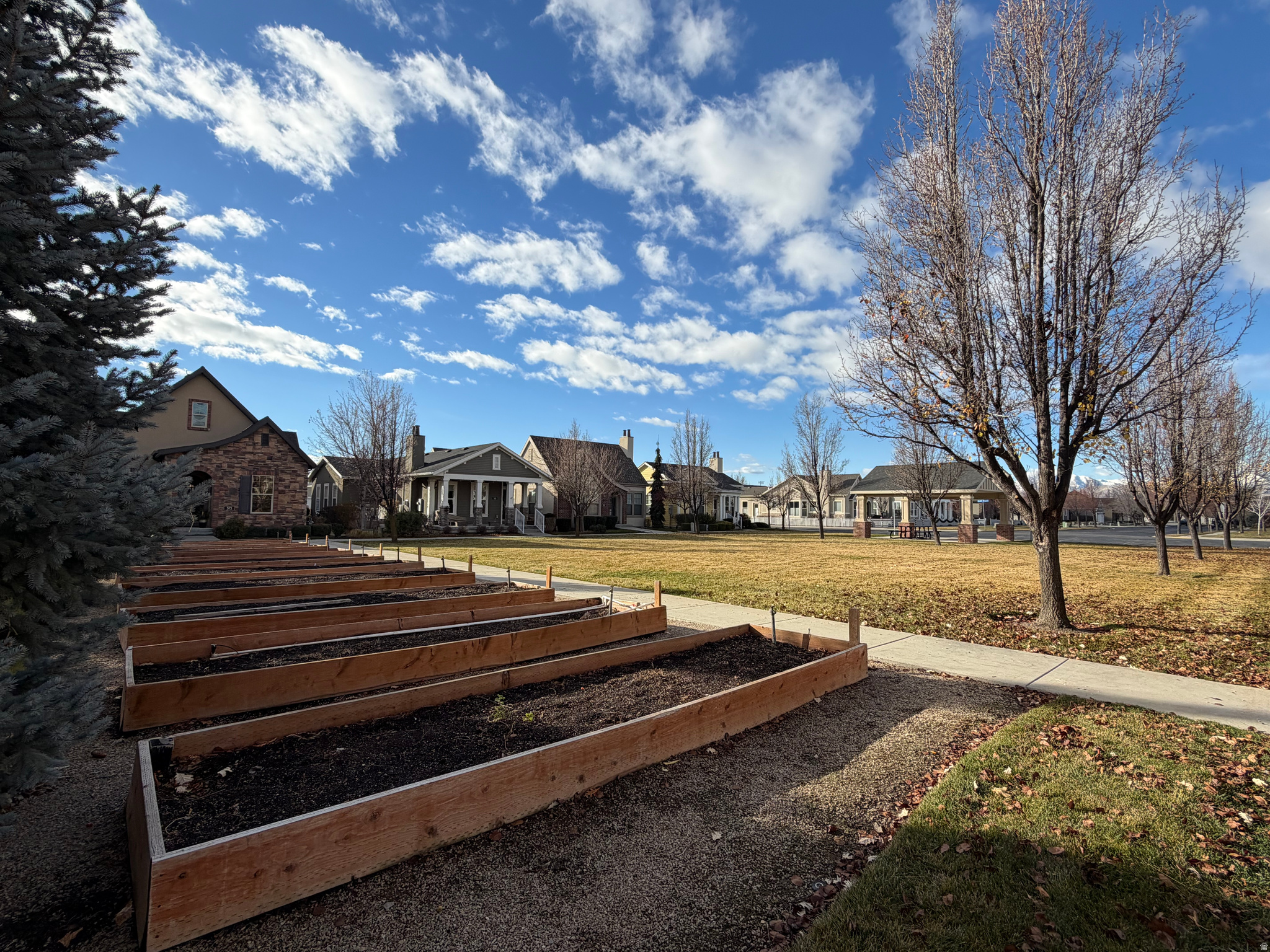 IVORY RIDGE - Residential