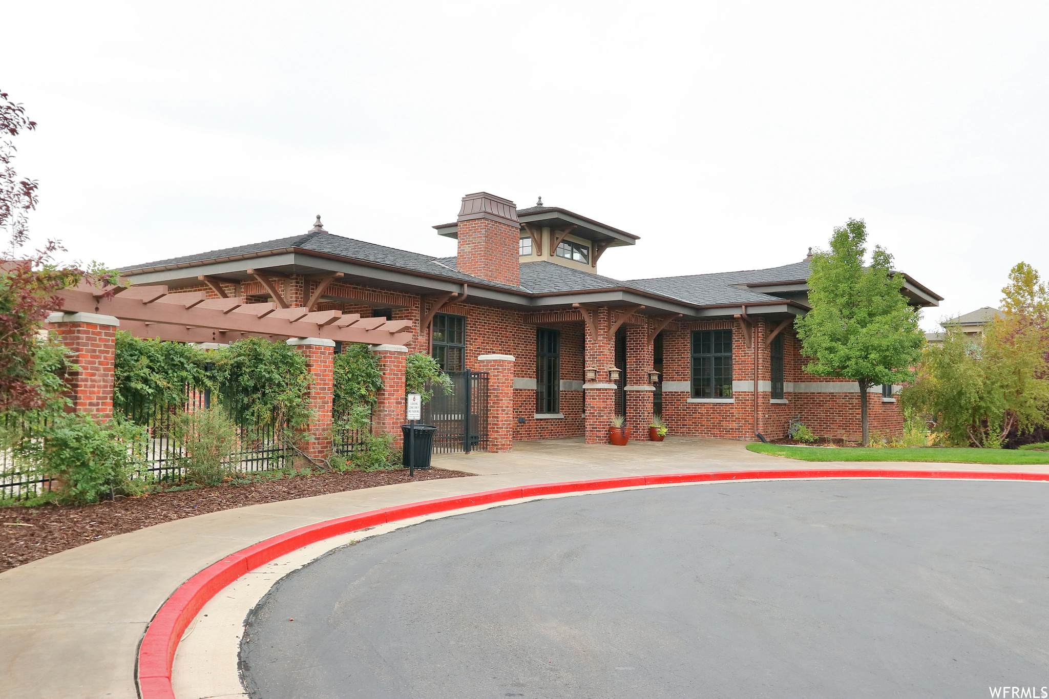 IVORY RIDGE - Residential