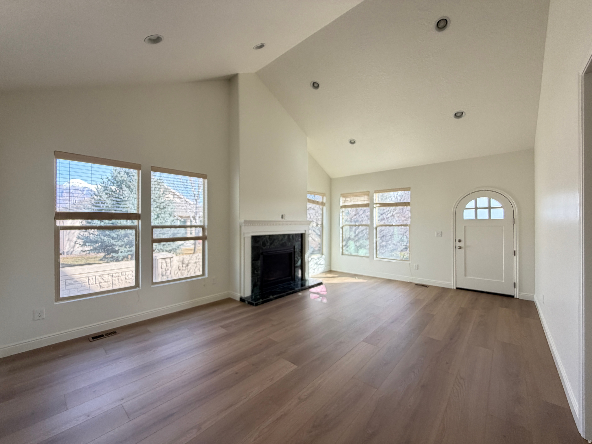 IVORY RIDGE - Residential