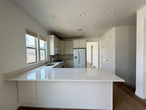 Tiny photo for 578 E 3375 N, Lehi, UT 84043 (MLS # 2141678)