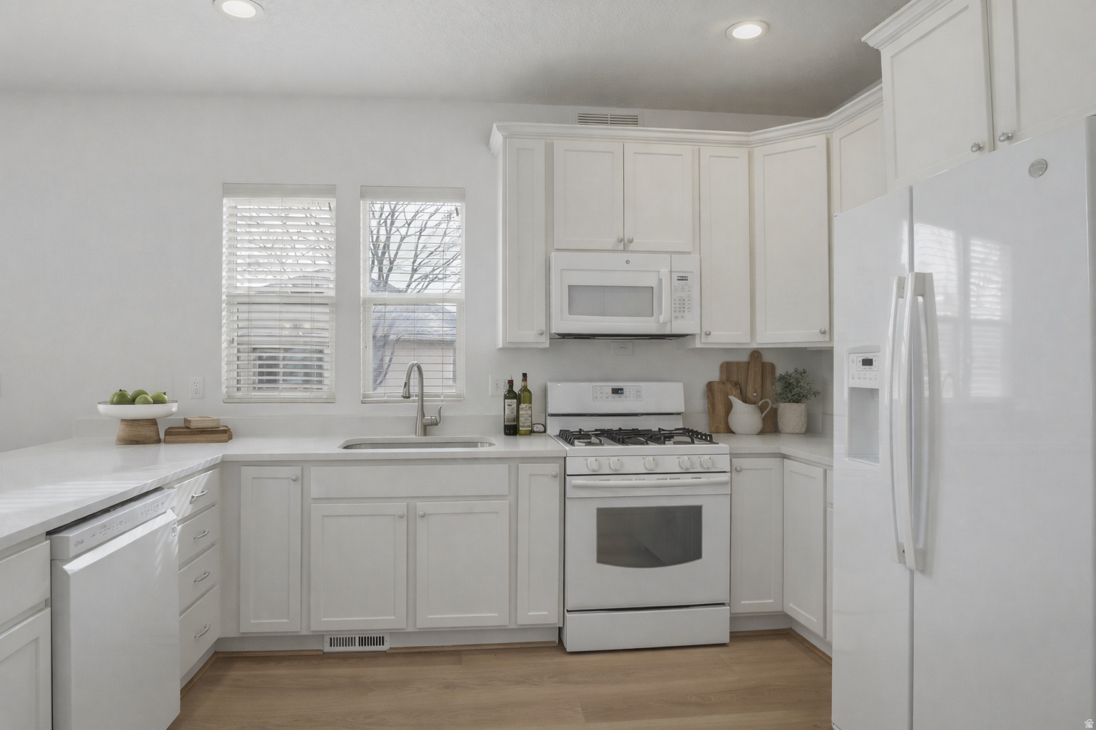 IVORY RIDGE - Residential