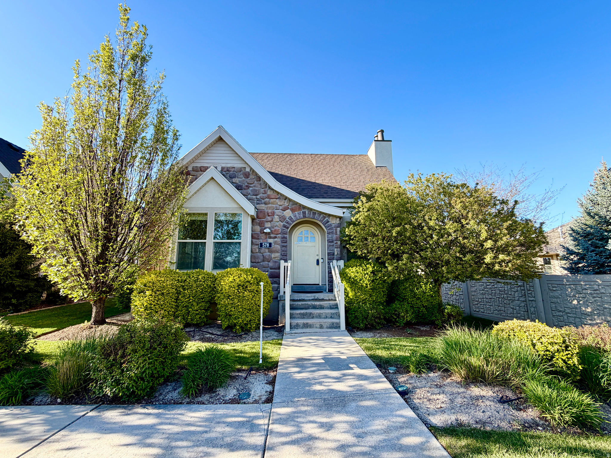 IVORY RIDGE - Residential