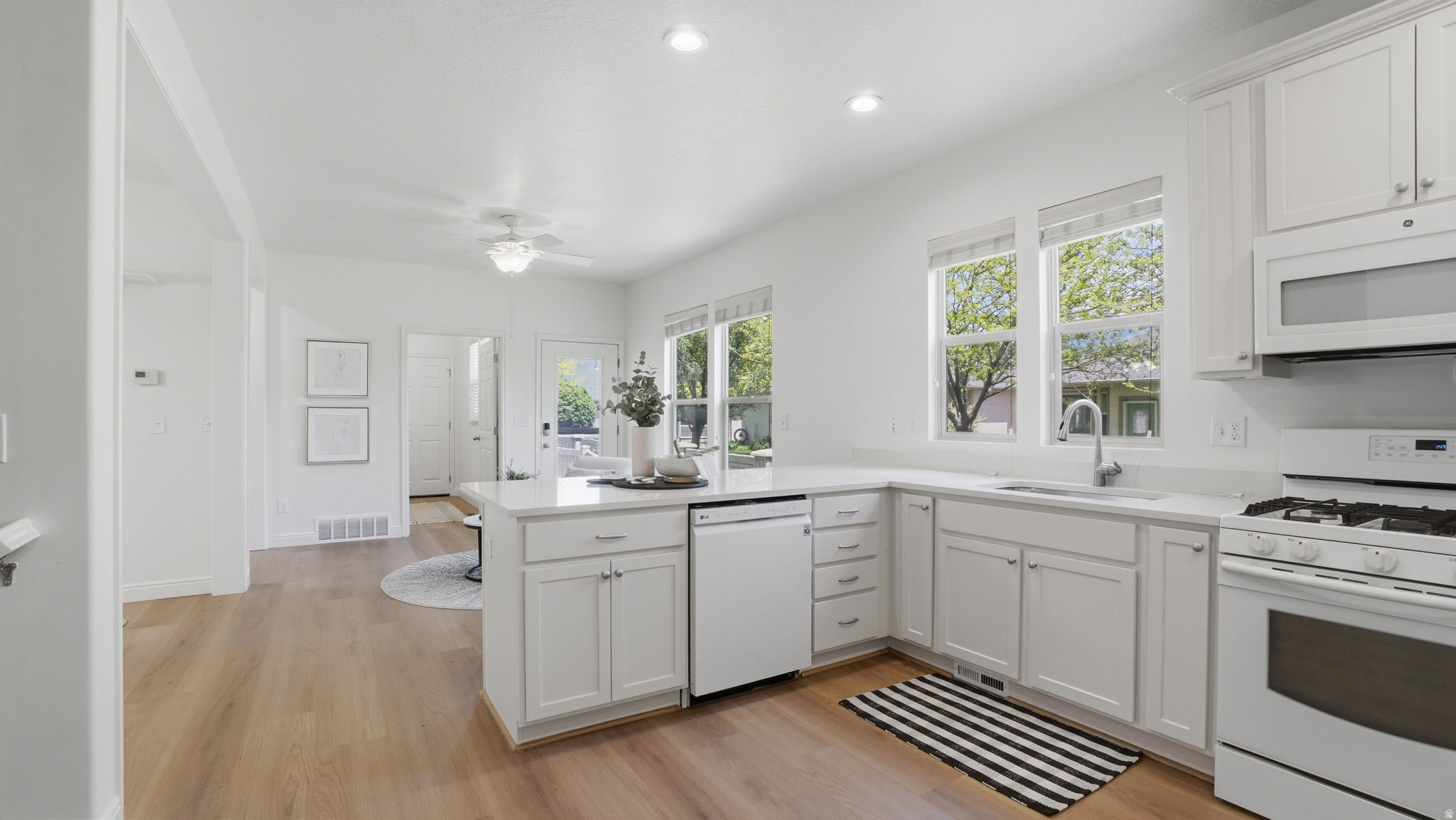 IVORY RIDGE - Residential