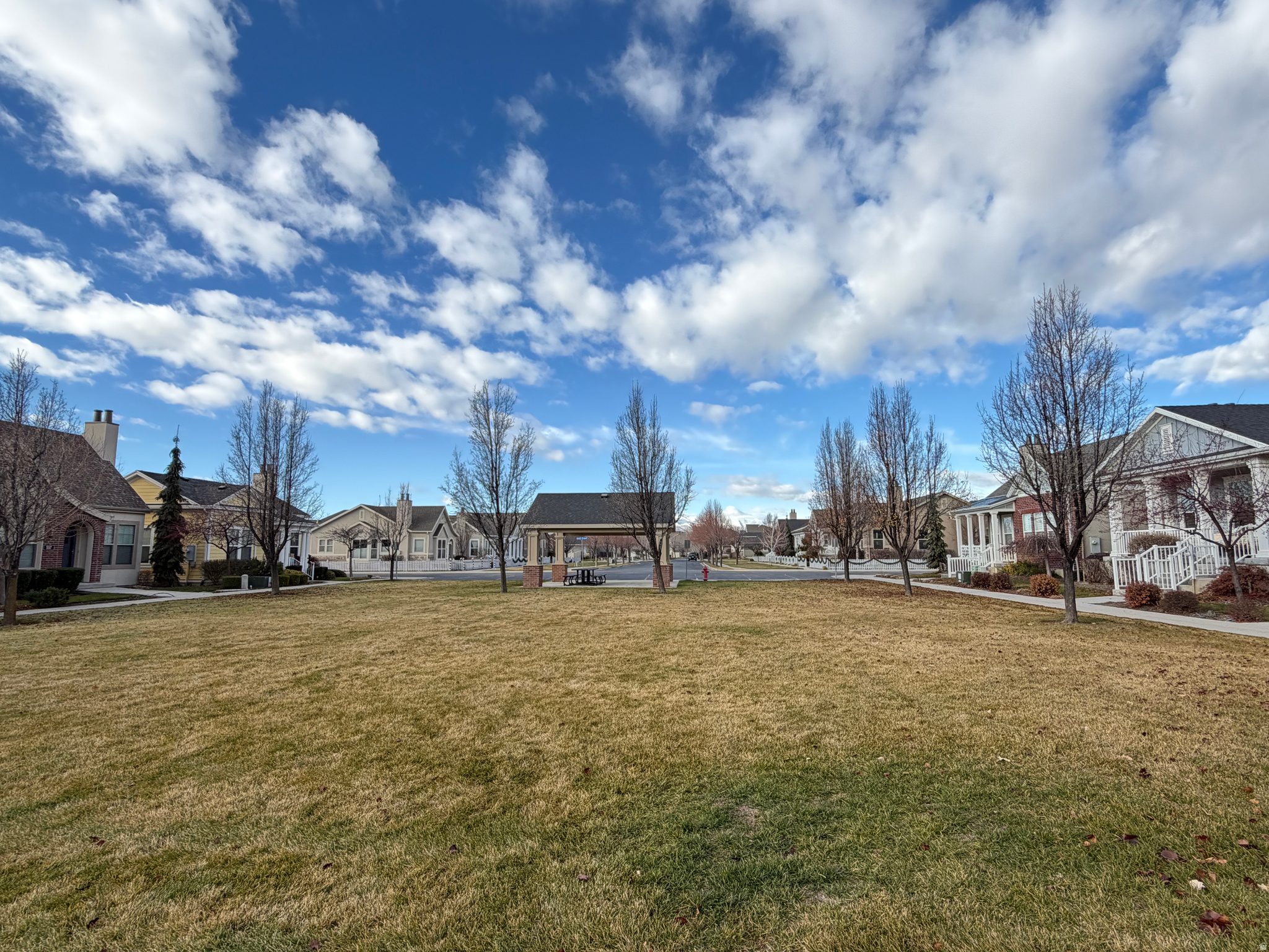 IVORY RIDGE - Residential