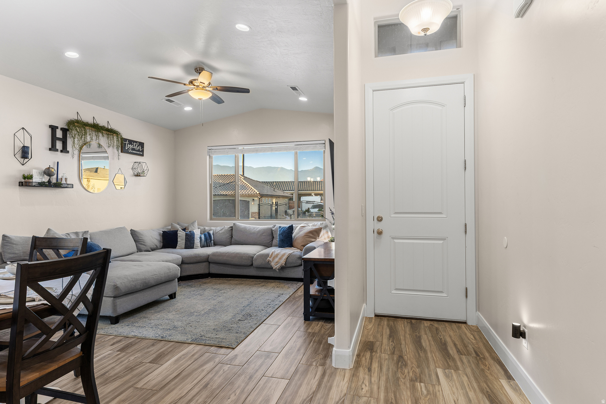 ZIONS GATE ESTATES PH 3 - Residential