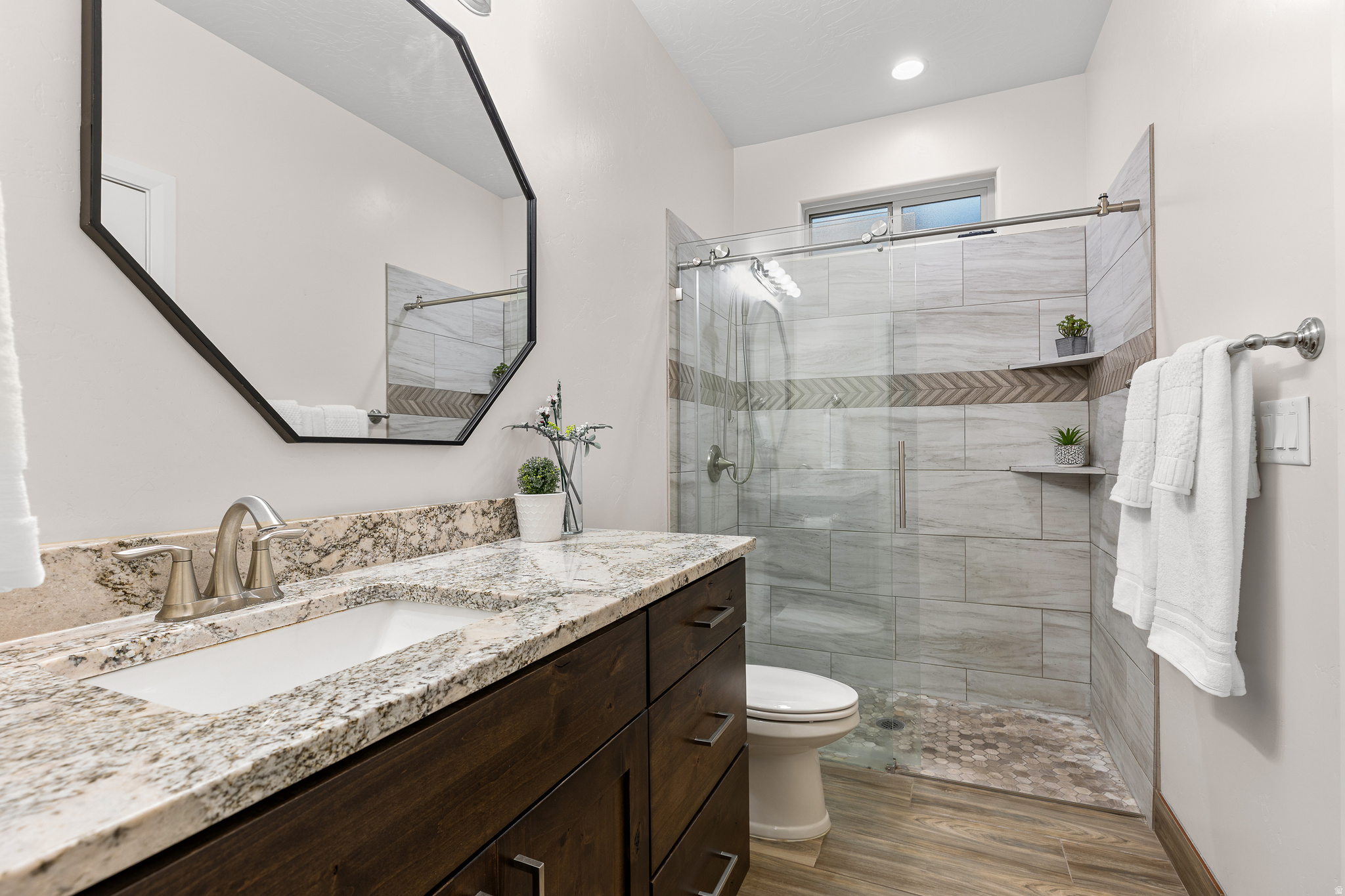 ZIONS GATE ESTATES PH 3 - Residential