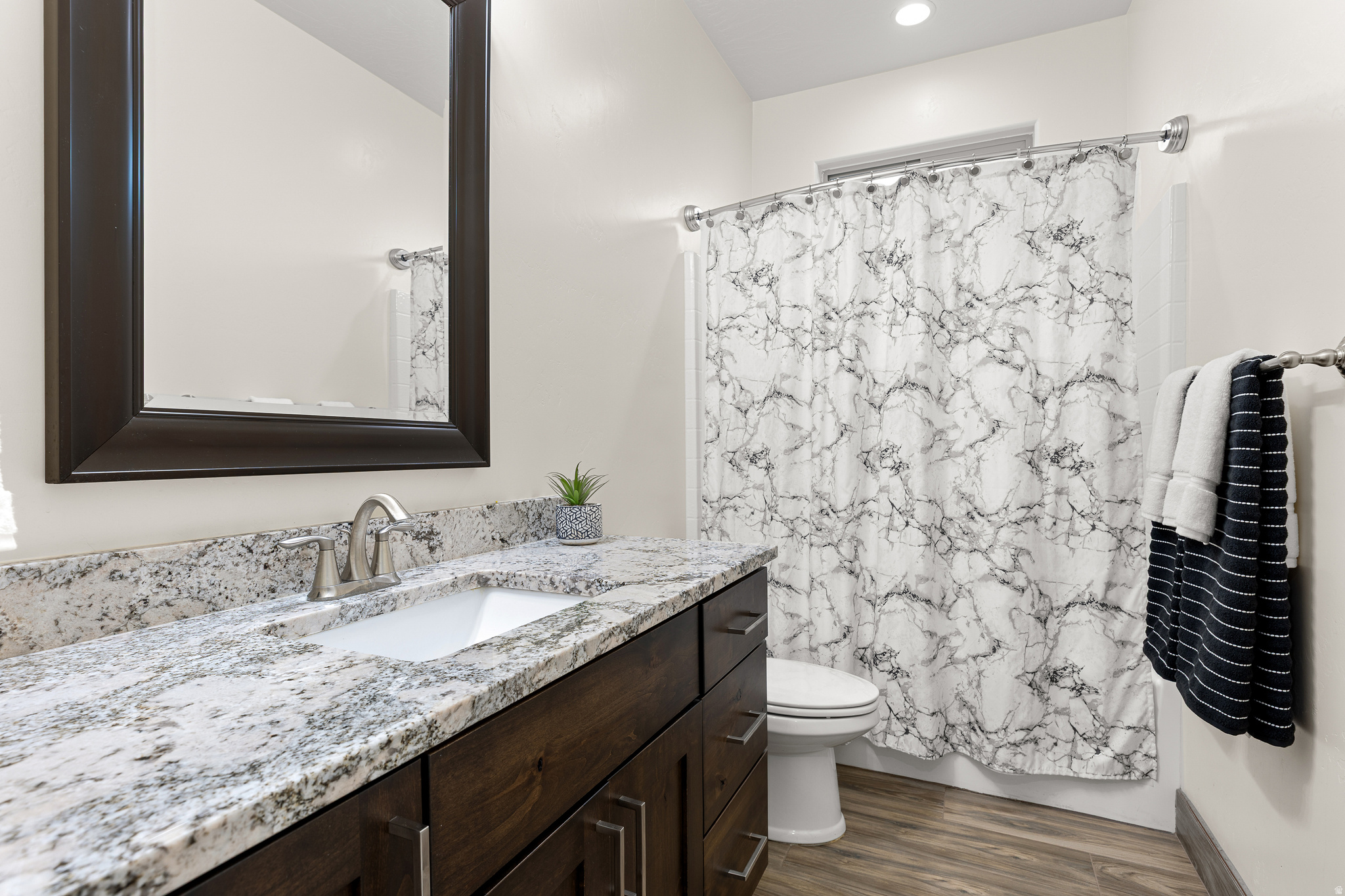 ZIONS GATE ESTATES PH 3 - Residential