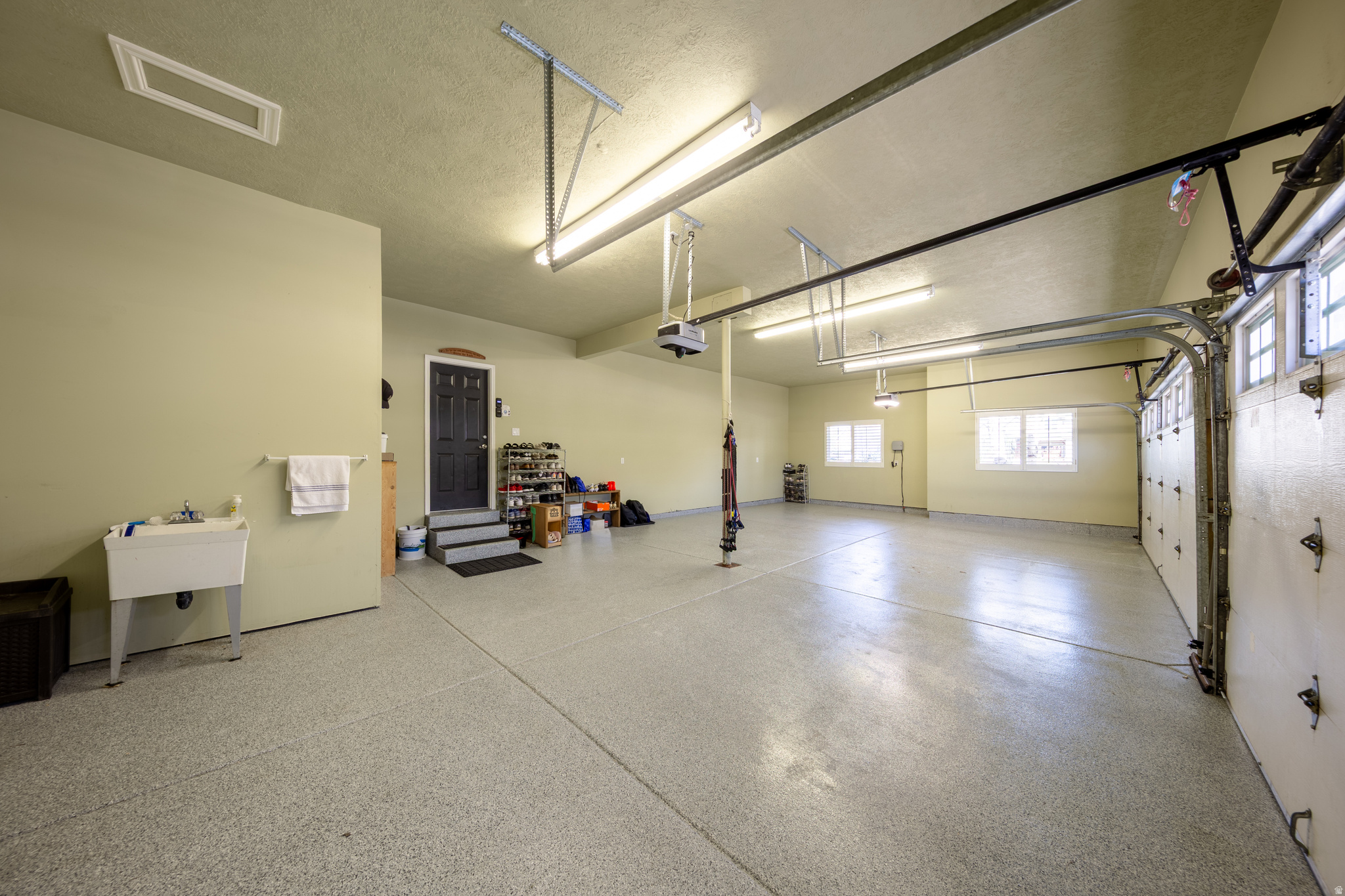 AVONMORE - Residential