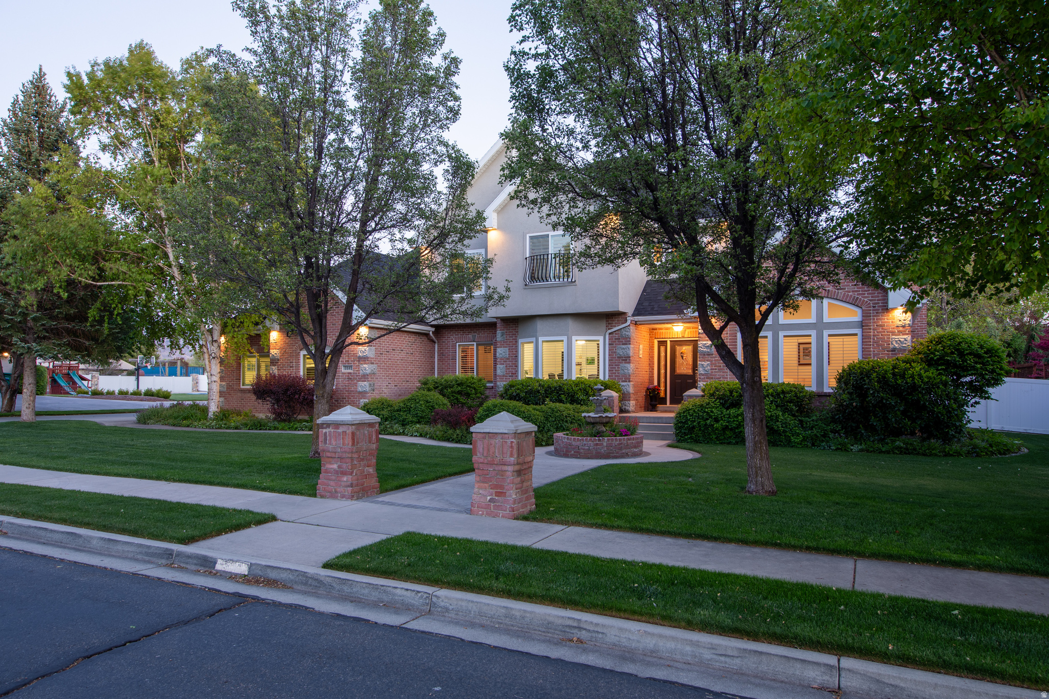 AVONMORE - Residential