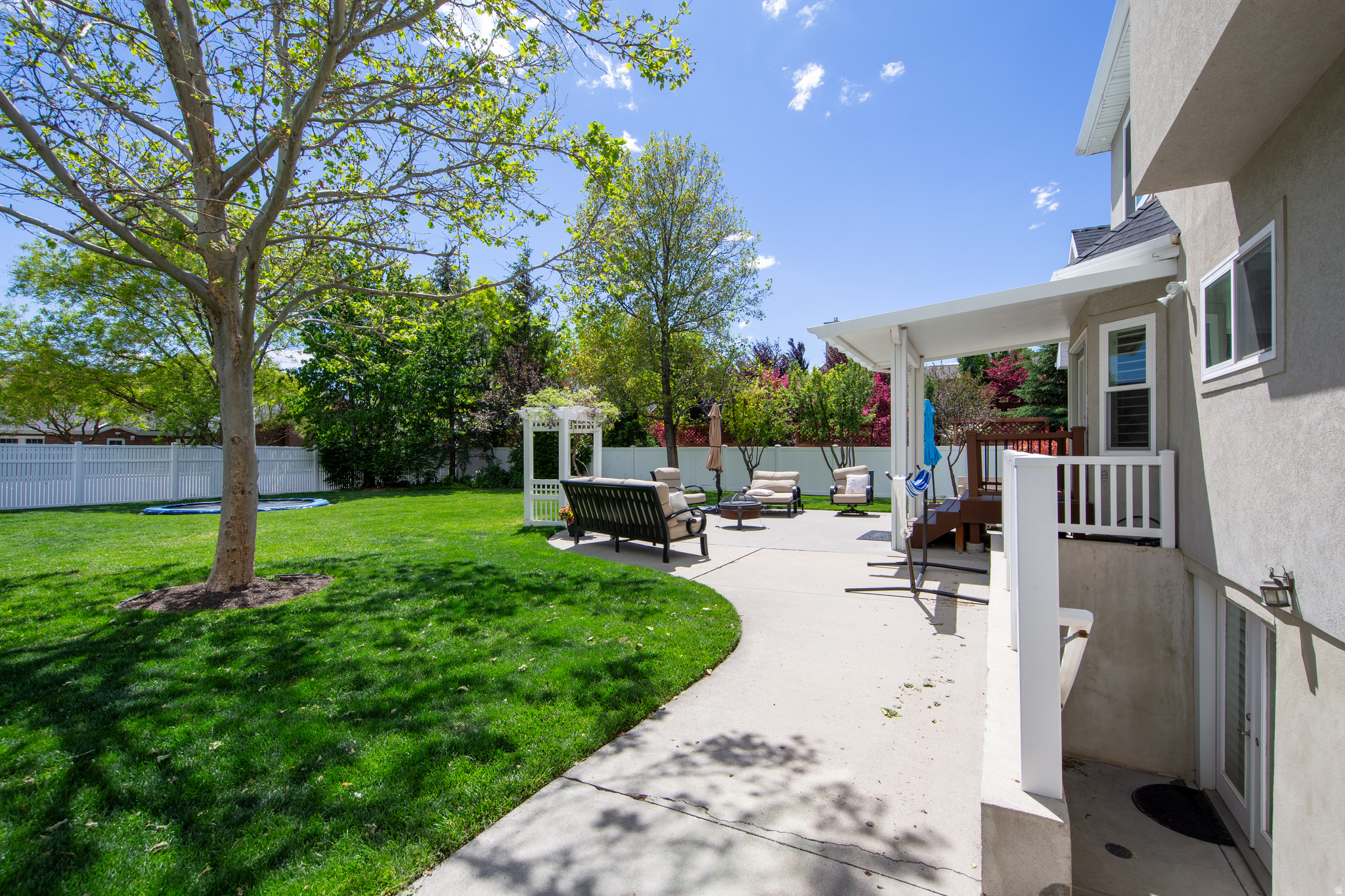 AVONMORE - Residential