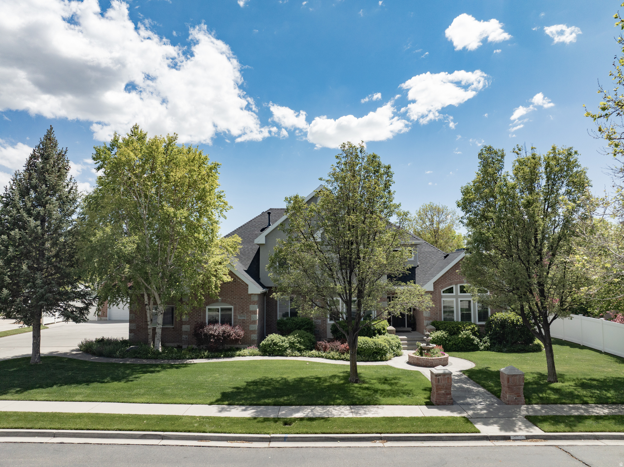 AVONMORE - Residential