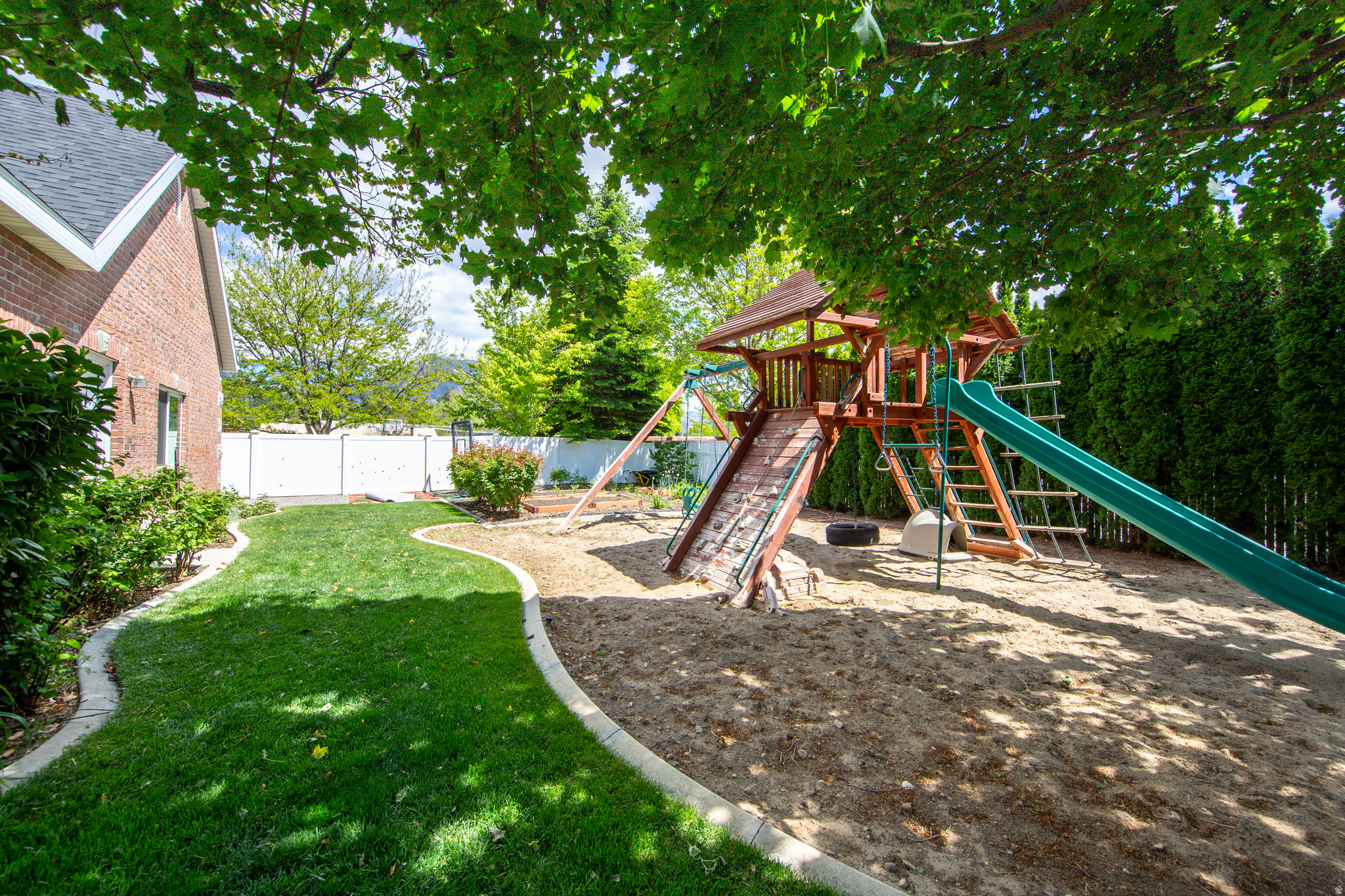 AVONMORE - Residential