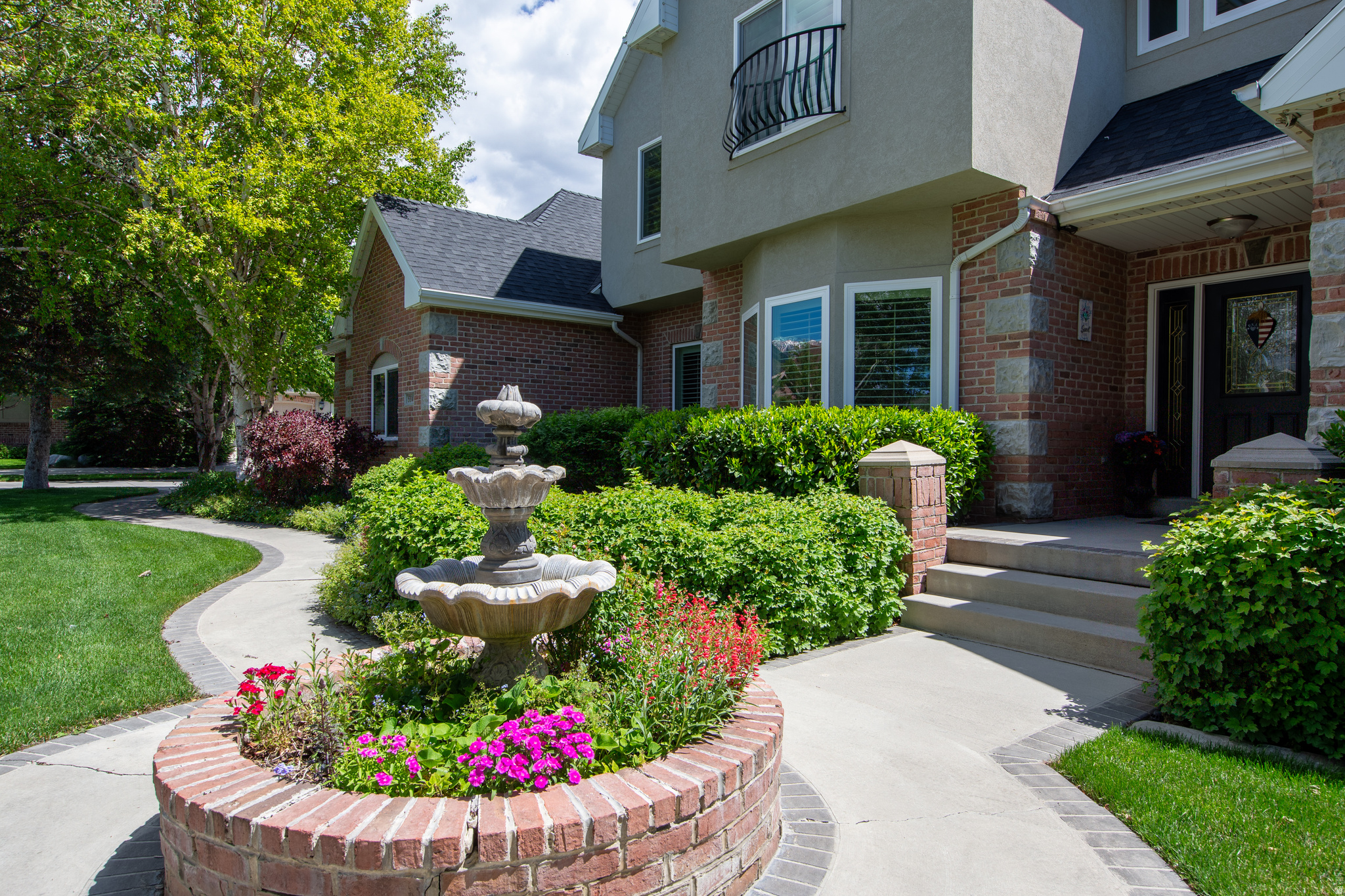 AVONMORE - Residential