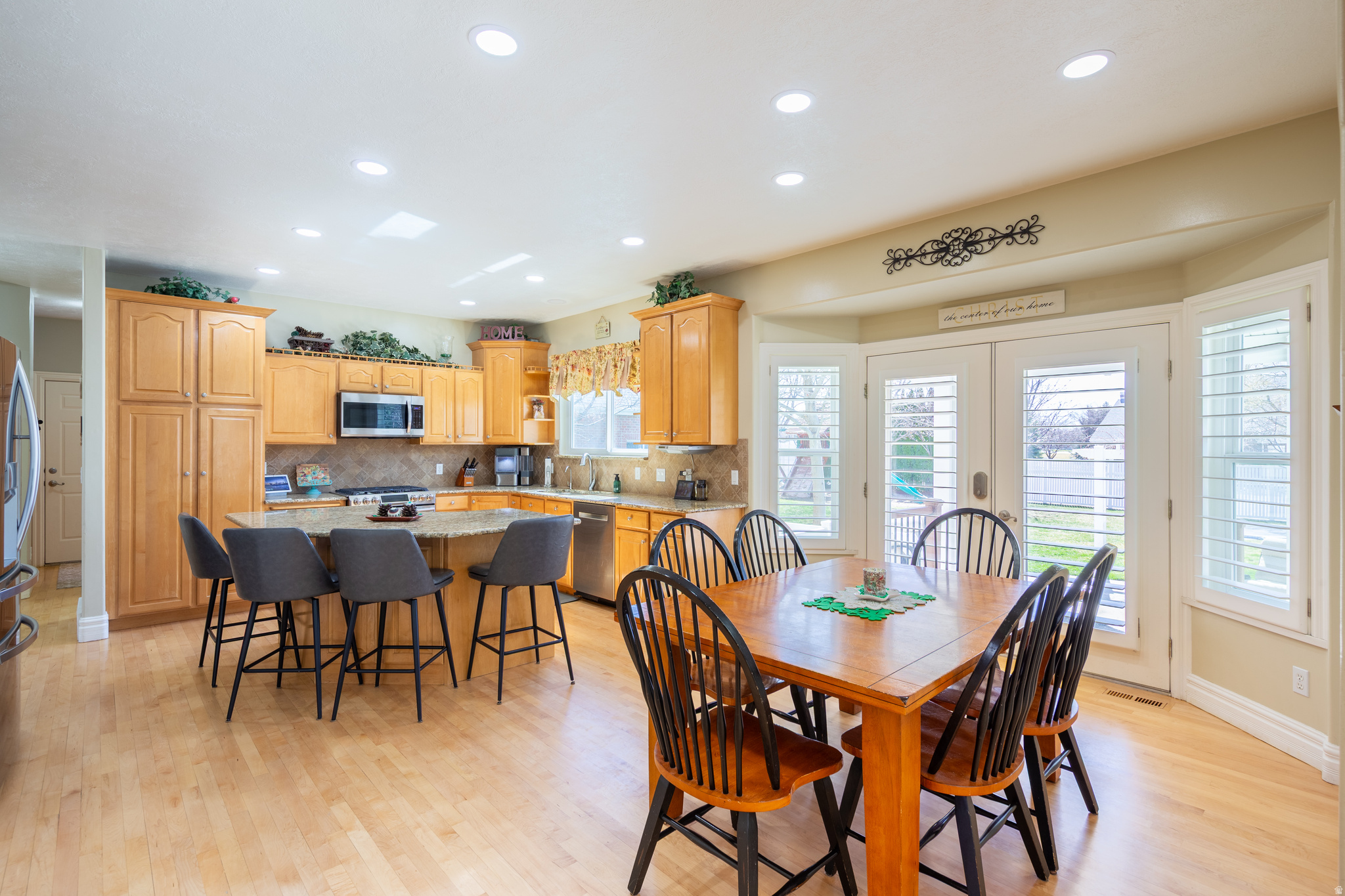 AVONMORE - Residential