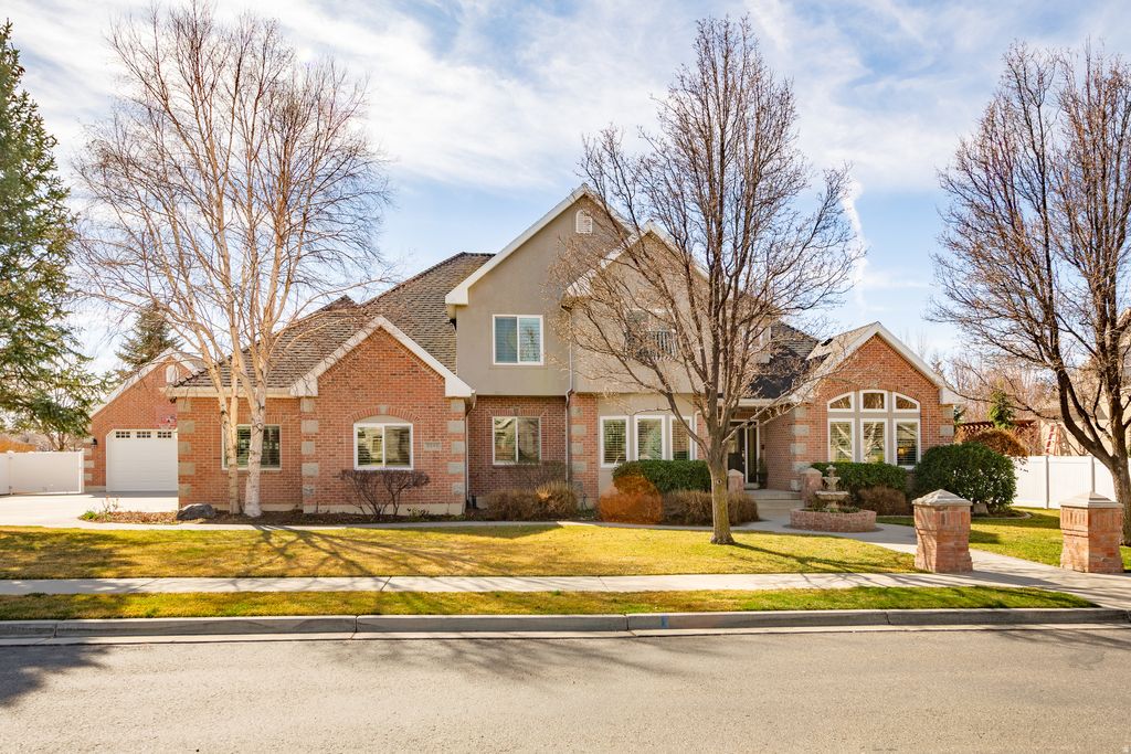 Photo of 5843 W AVONMORE CIR, Highland, UT 84003 (MLS # 2143621)