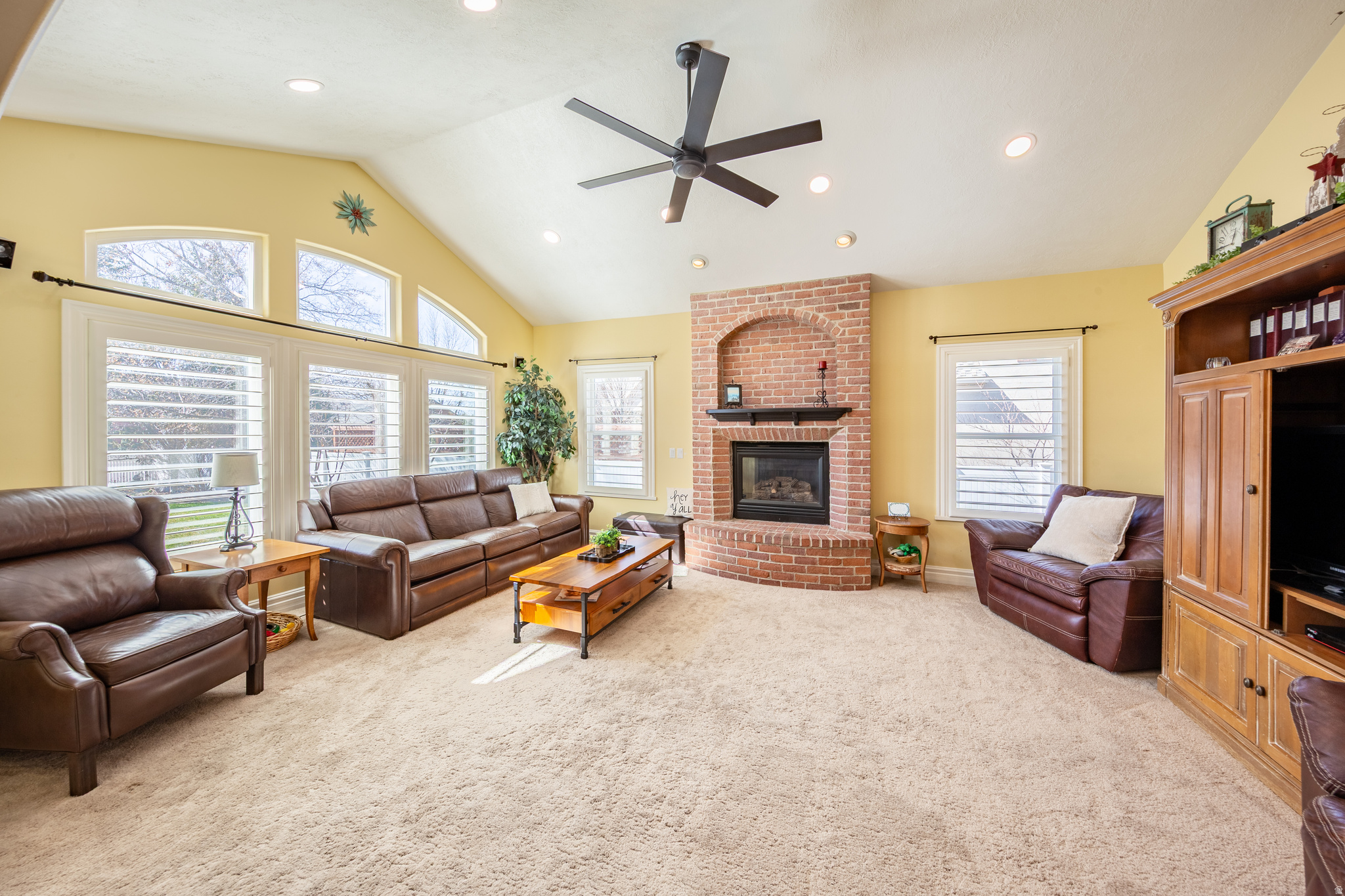 AVONMORE - Residential