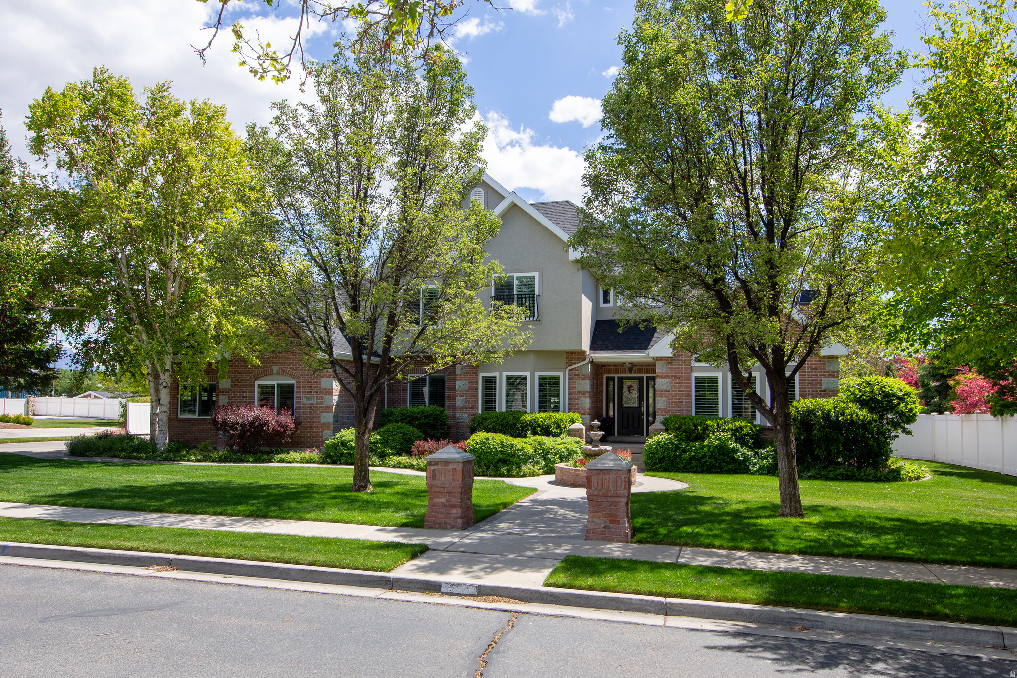 AVONMORE - Residential