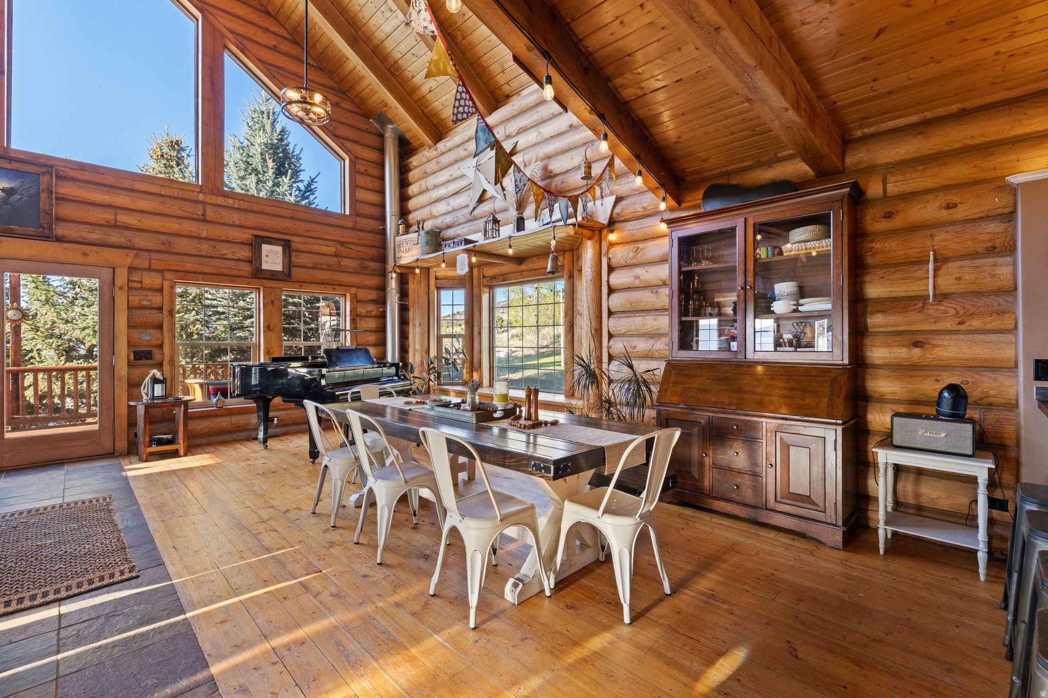 SUNSET VIEW - Residential