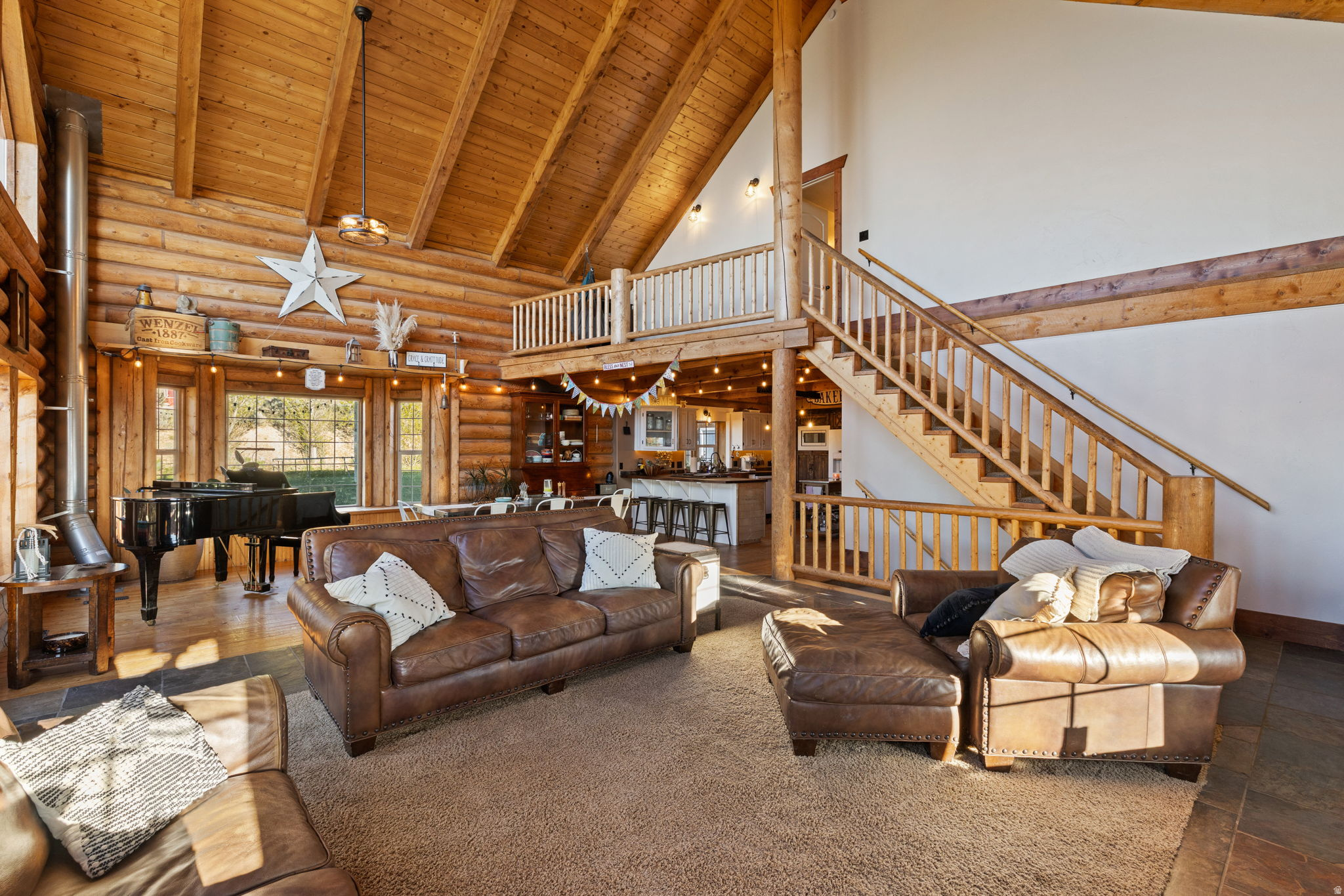 SUNSET VIEW - Residential