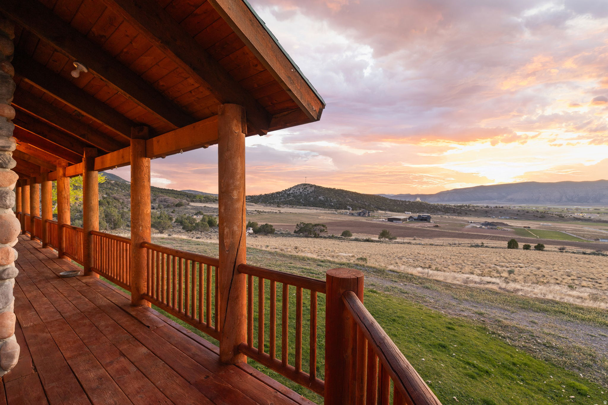 SUNSET VIEW - Residential