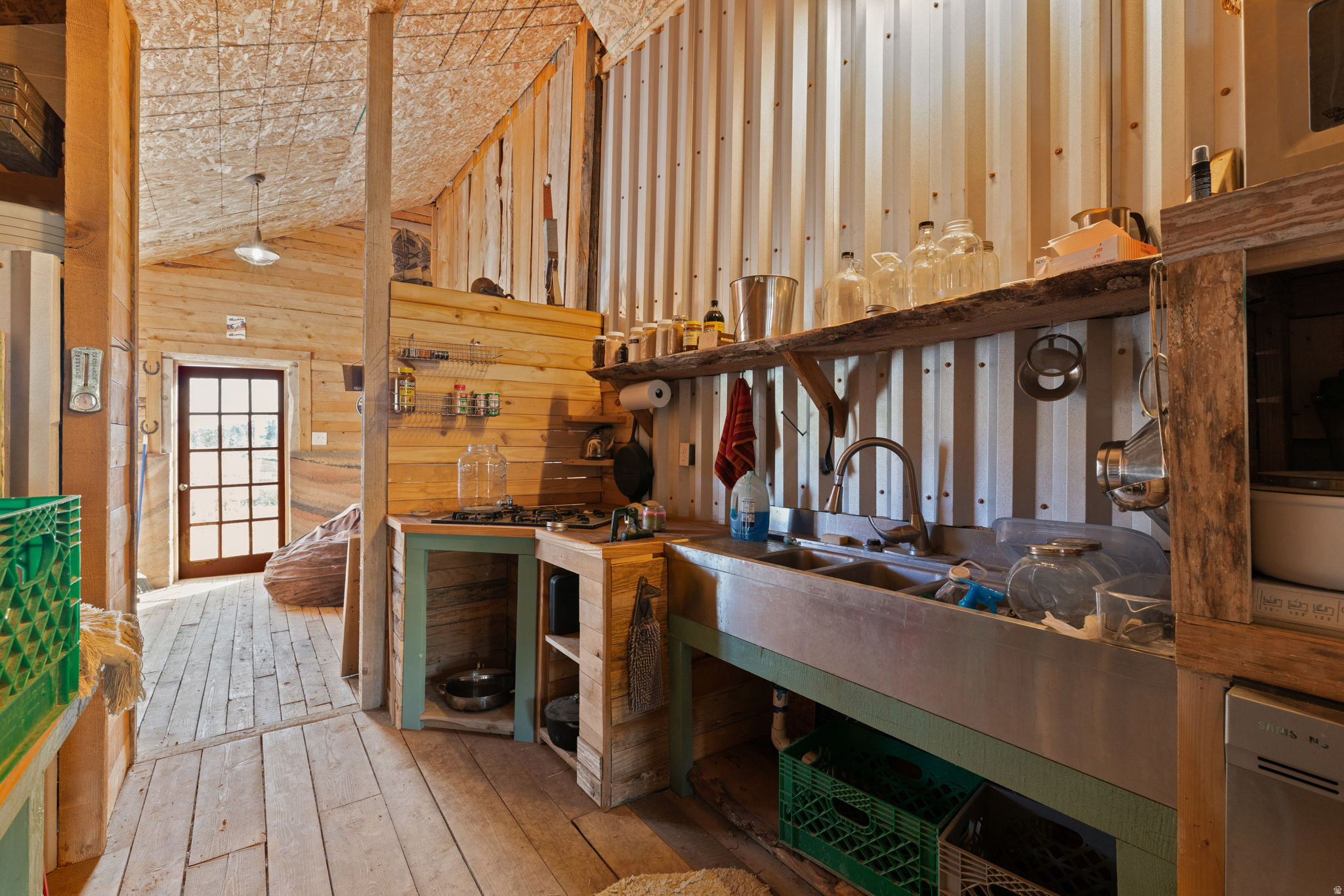 SUNSET VIEW - Residential